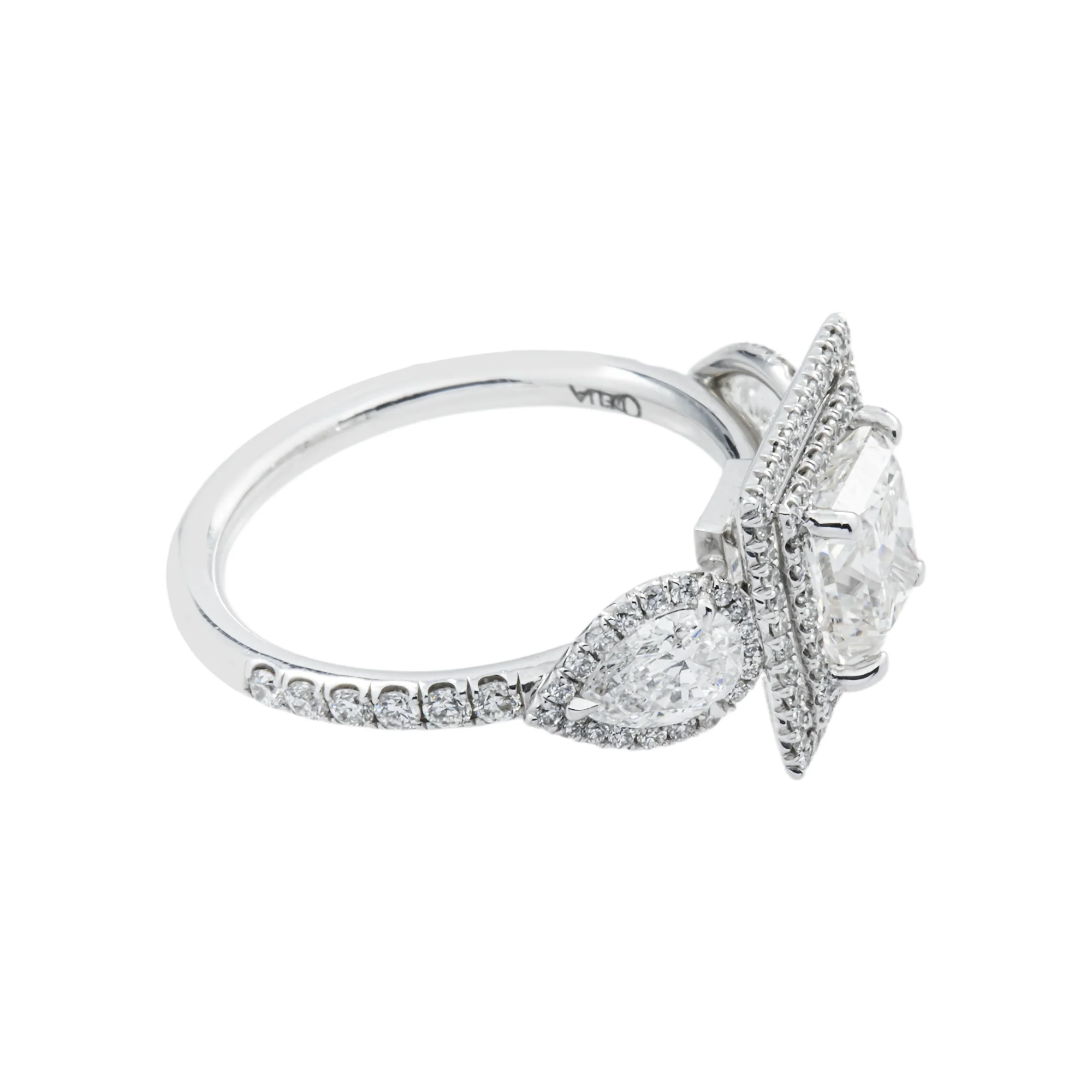18K White Gold 1.50ct Princess Cut Diamond Engagement Ring 3.45ctw - Image 3
