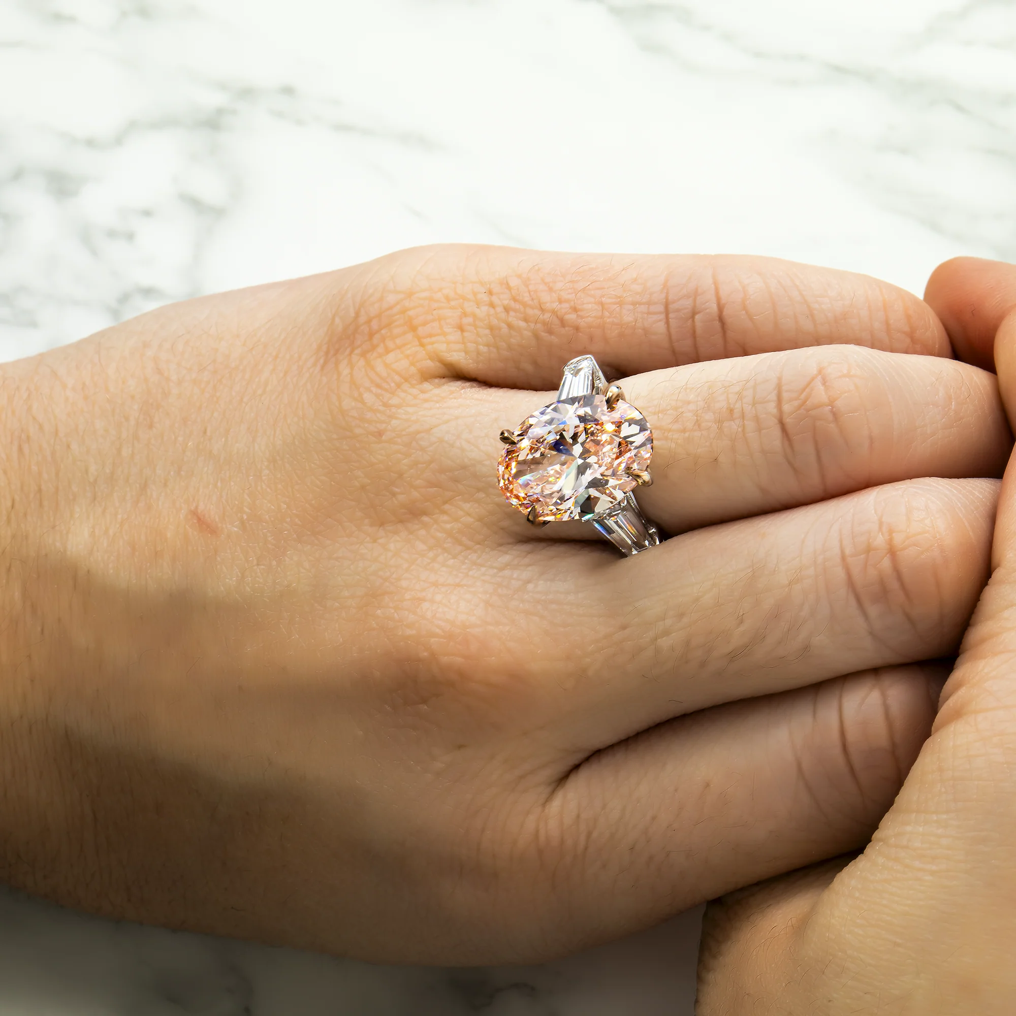 18K White Gold 10.33ct Oval Cut Fancy Vivid Pink Diamond Ring 12.06ctw - Image 2