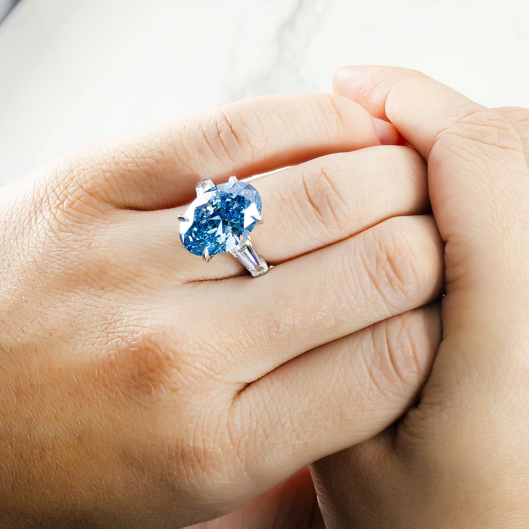 18K White Gold 10.40ct Oval Cut Blue Diamond Ring 12.13ctw - Image 3