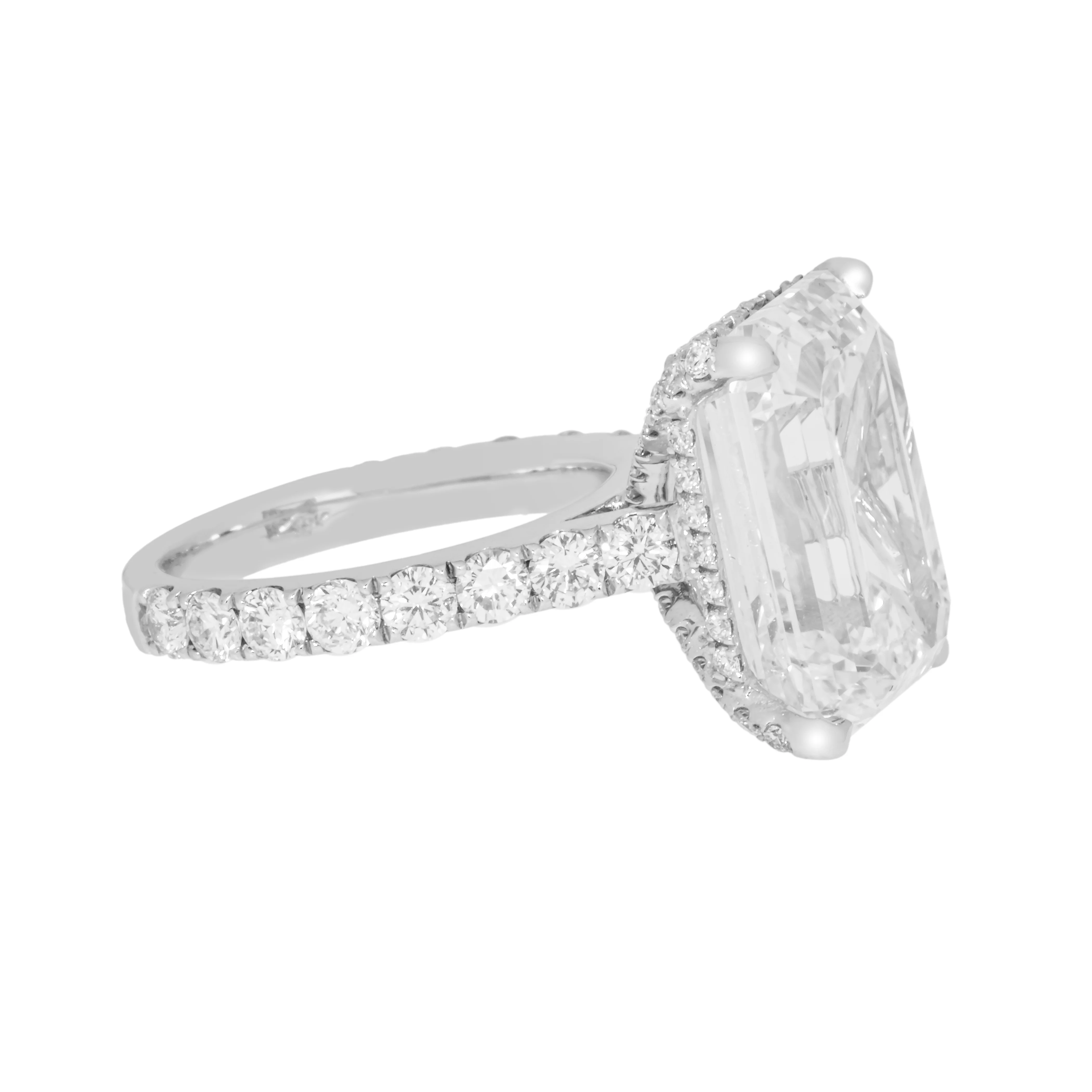 GIA 18K White Gold 13.84ct Emerald Cut Diamond Engagement Ring 15.79ctw - Image 5