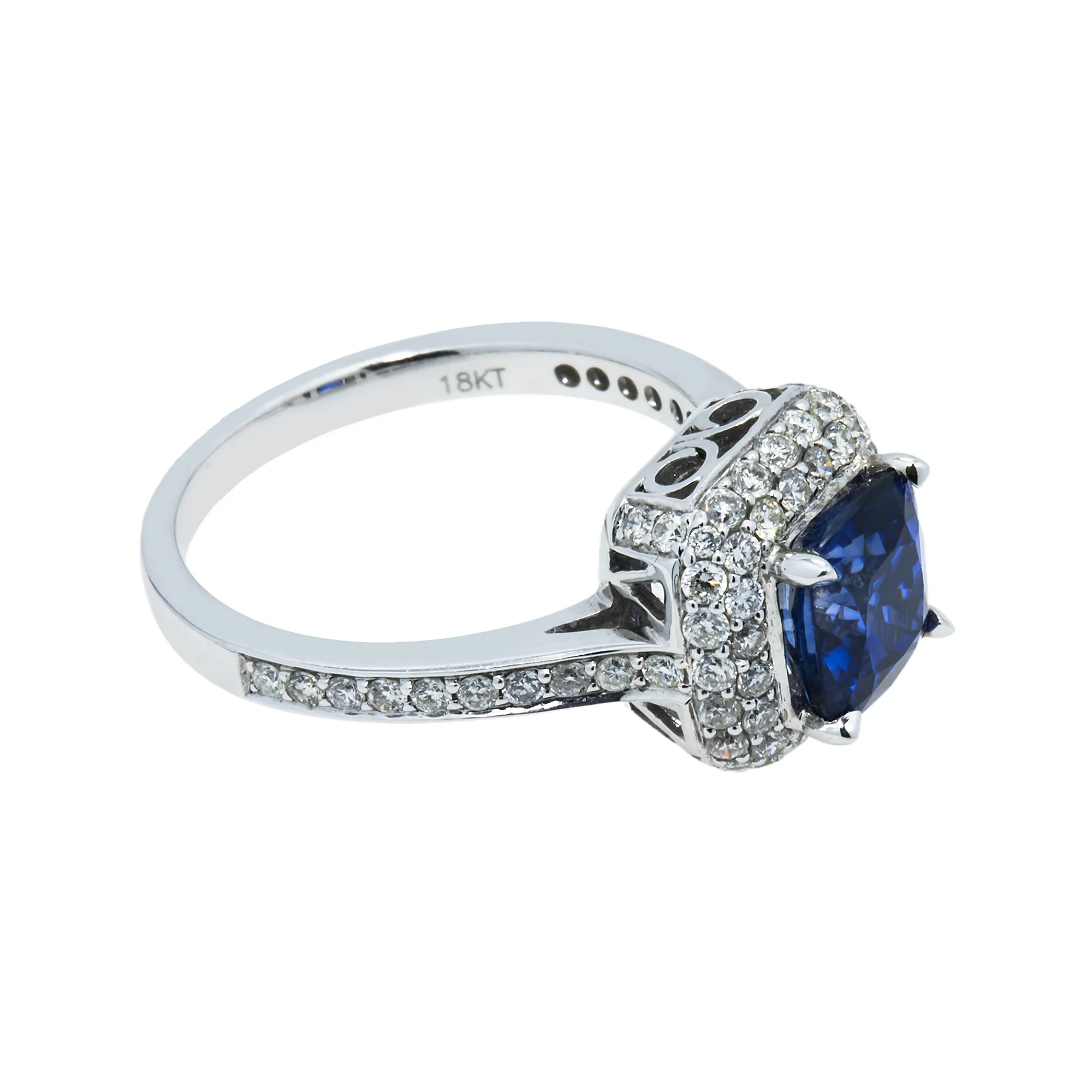 18K White Gold 2.44ct Cushion Cut Sapphire Gemstone & Diamond Ring 3.33ctw - Image 3