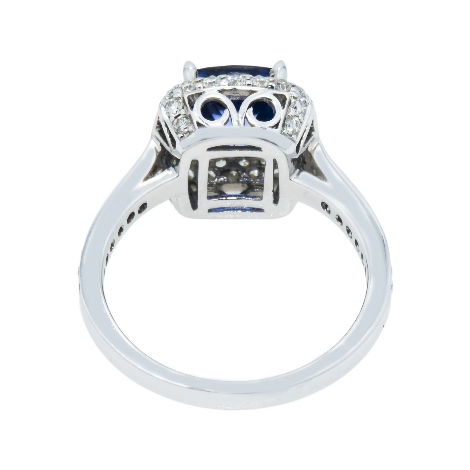 18K White Gold 2.44ct Cushion Cut Sapphire Gemstone & Diamond Ring 3.33ctw - Image 4