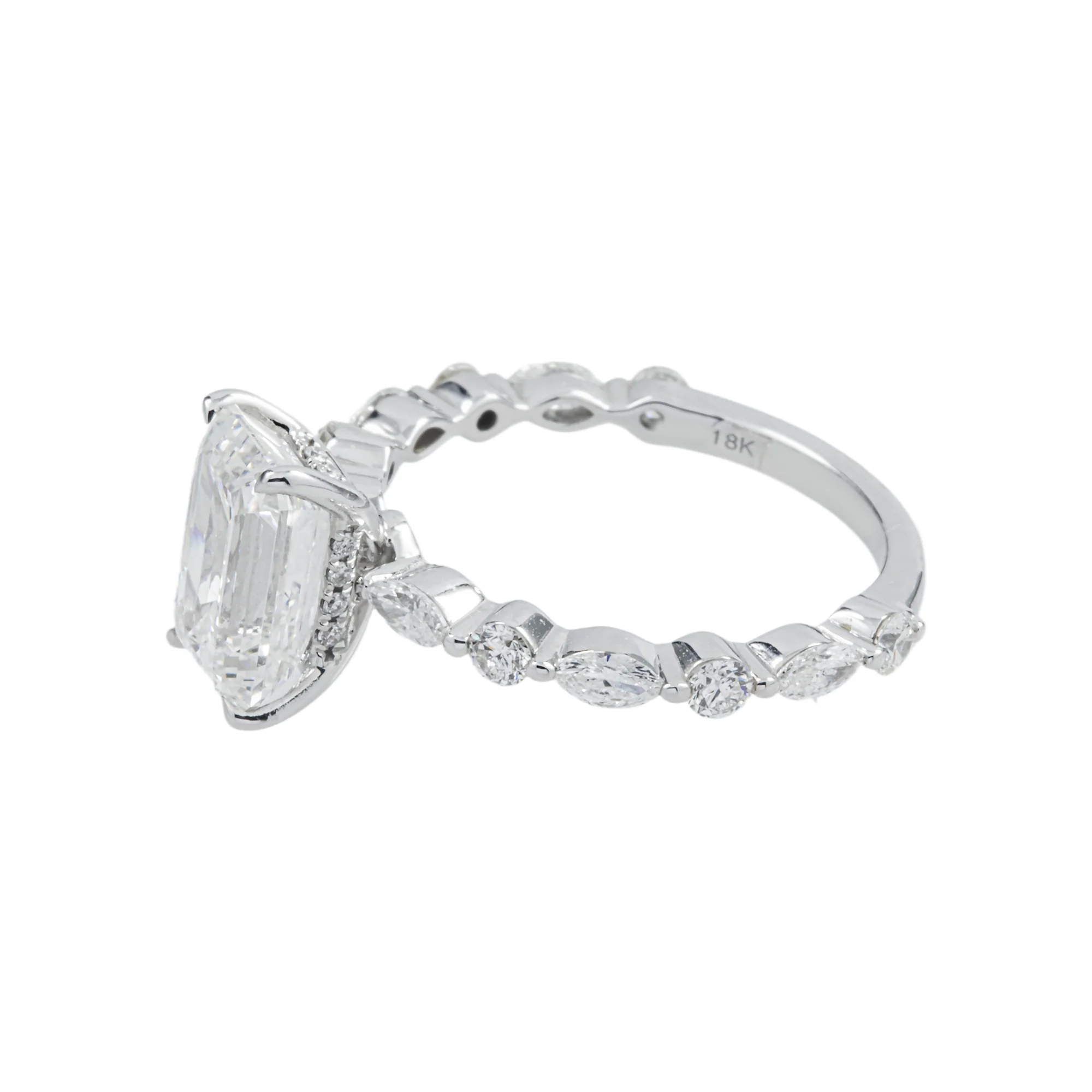 18K White Gold 2.54ct Emerald Cut Diamond Engagement Ring 3.36ctw - Image 5