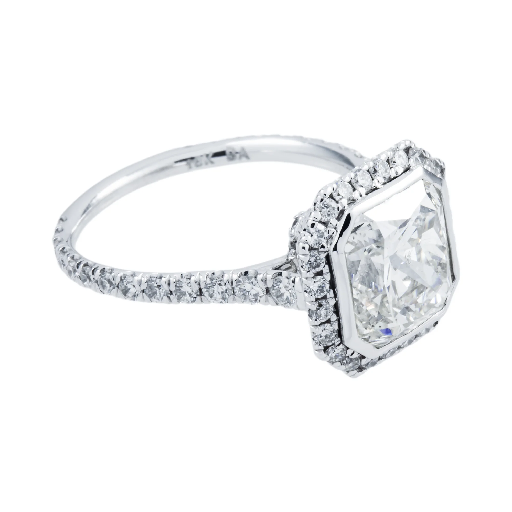 18K White Gold 4.07ct Cushiuuon Cut Diamond Engagement Ring 4.98ctw - Image 3