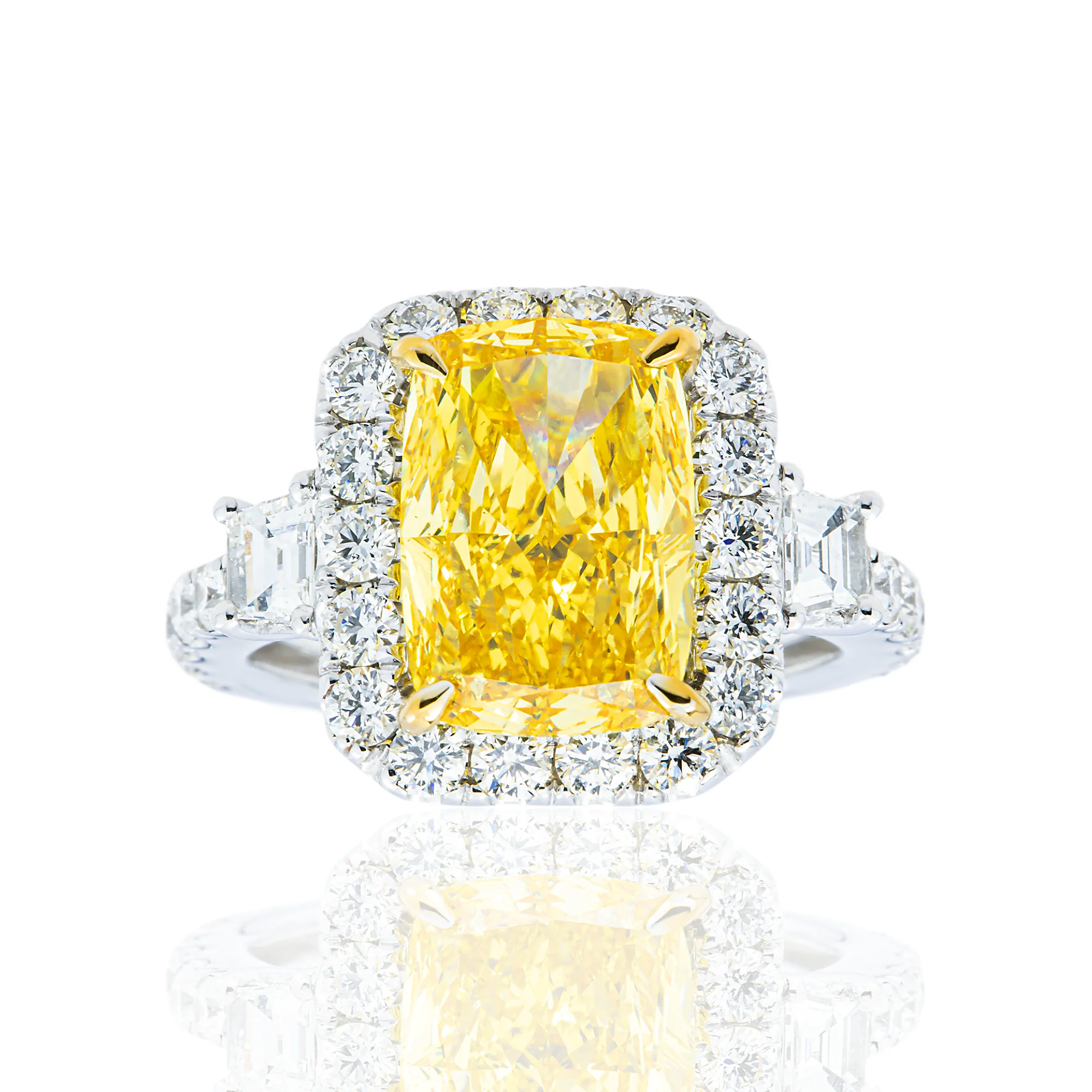 18K White Gold 4.23ct Radiant Fancy Yellow Diamond Ring 5.98ctw