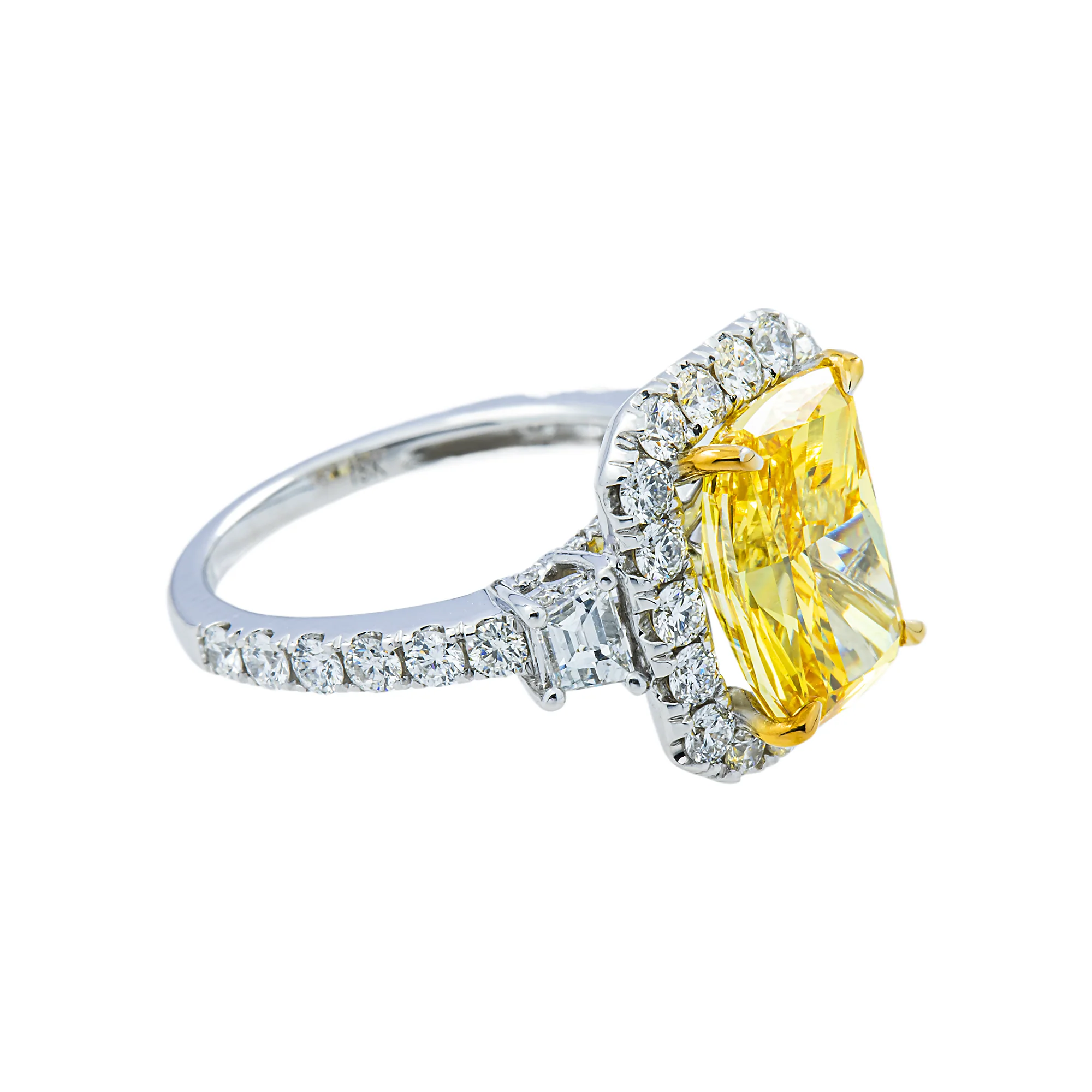 18K White Gold 4.23ct Radiant Fancy Yellow Diamond Ring 5.98ctw - Image 4