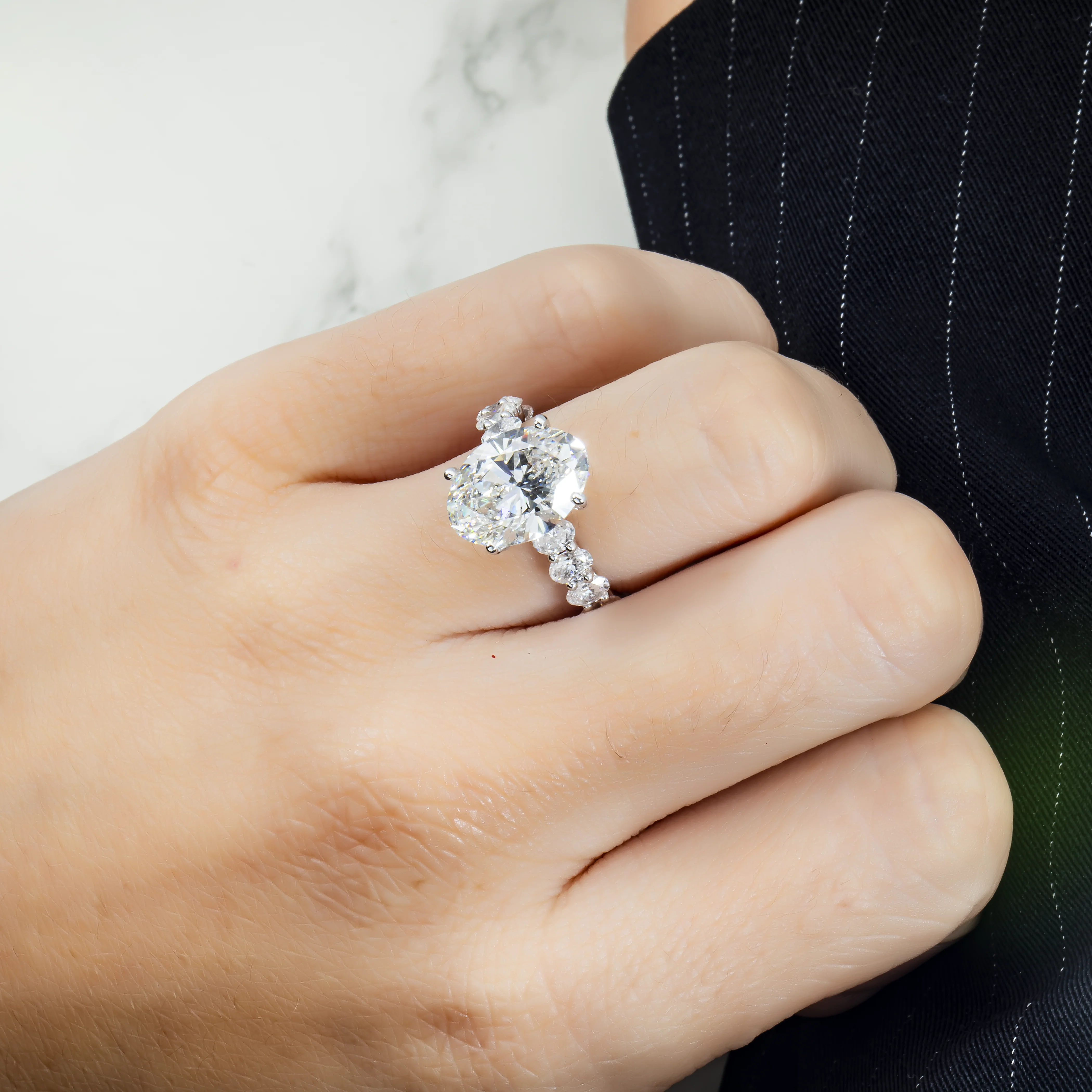 18K White Gold 4.73ct Oval Cut Engagement Ring 7.38ctw - Image 3