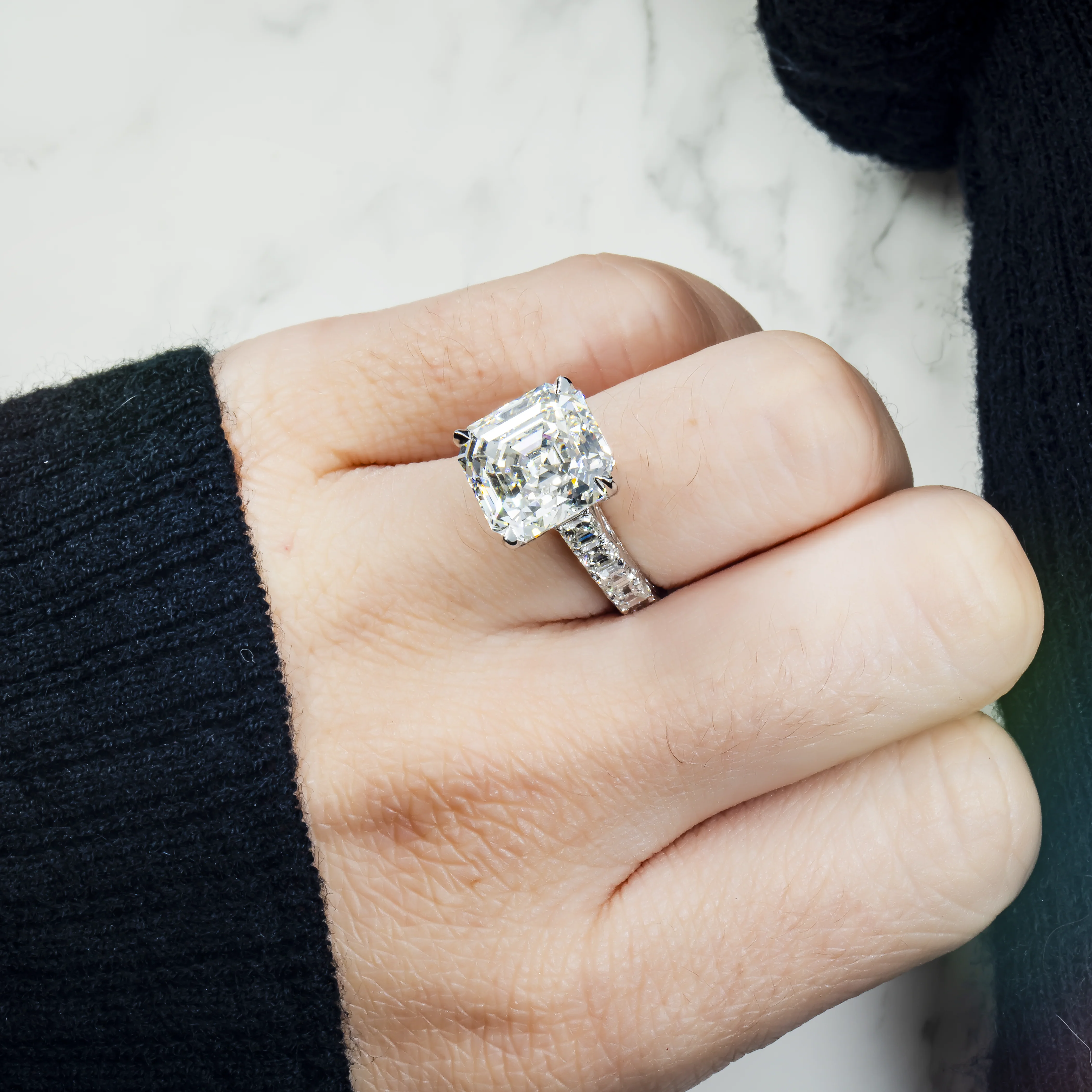 GIA 18K White Gold 8.61ct Asscher Cut Diamond Engagement ring 11.86ctw - Image 3