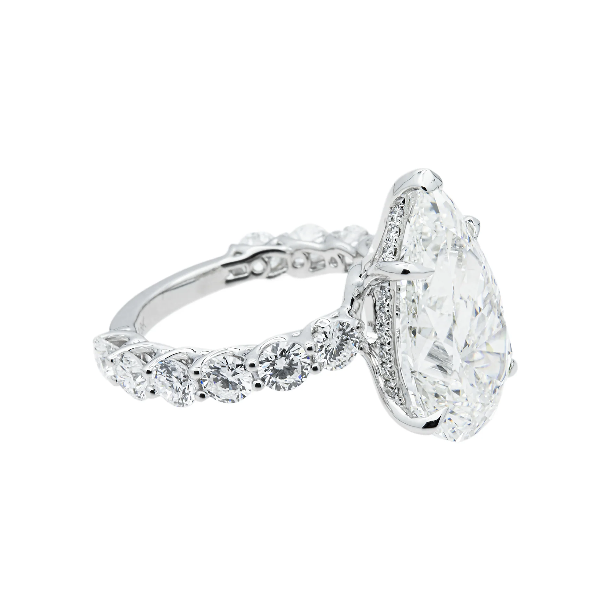 18K White Gold 9.02ct Pear Diamond Engagement Ring 11.57ctw - Image 4