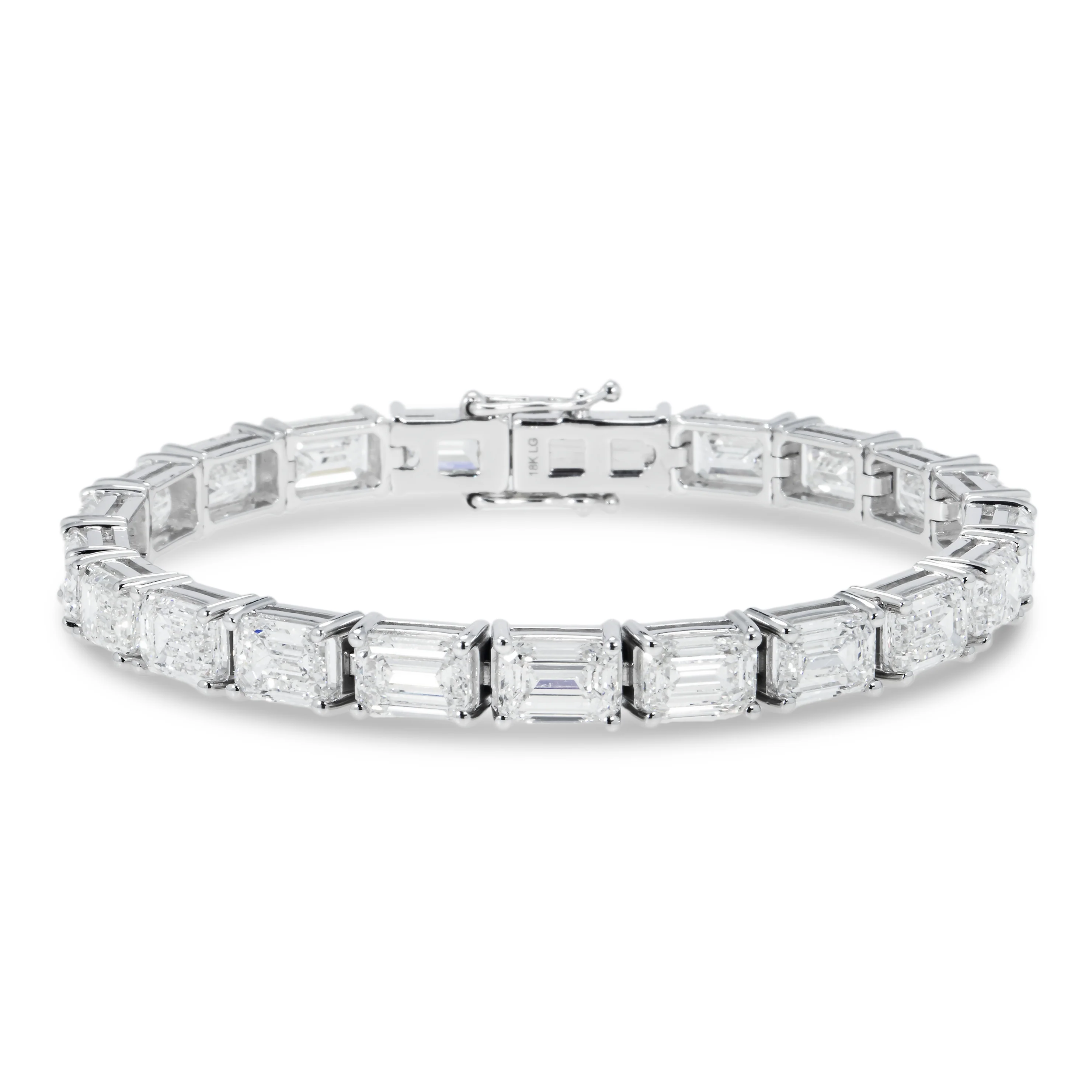 IGI 18K White Gold Emerald Cut Diamond Tennis Bracelet 32.15ct