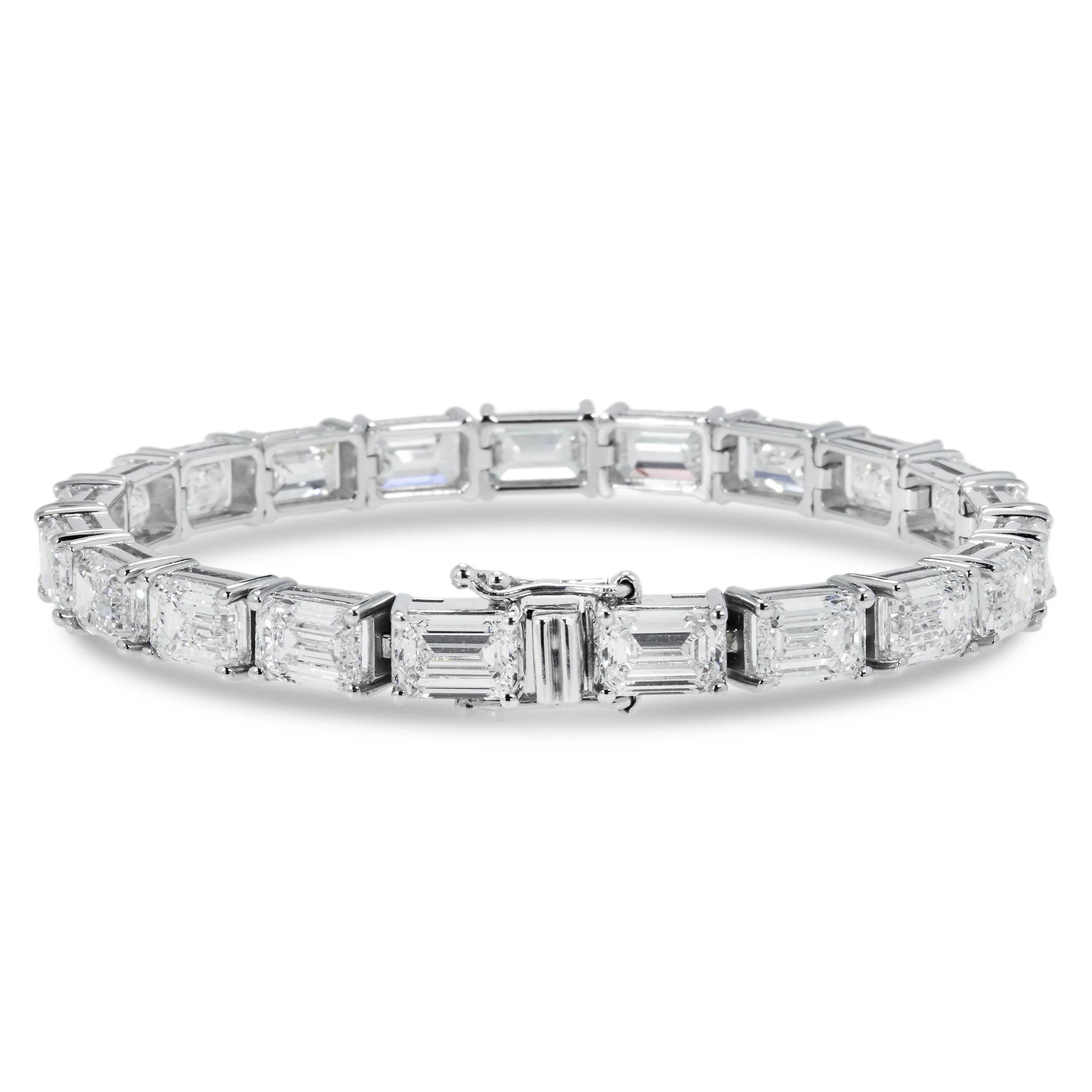 IGI 18K White Gold Emerald Cut Diamond Tennis Bracelet 32.15ct - Image 3