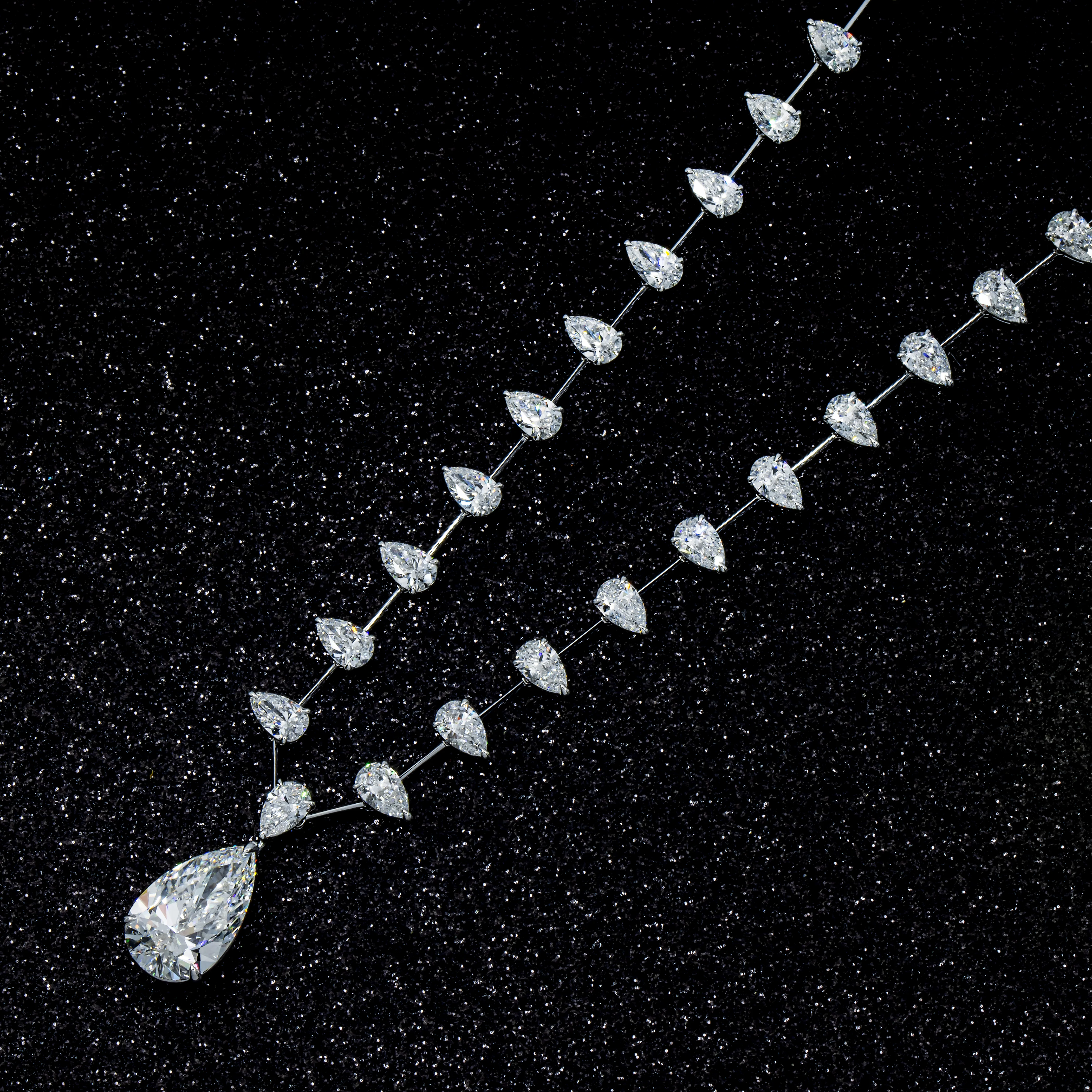 18K White Gold Full Pear Cut Diamond Drop Necklace 20.07ct - Image 5