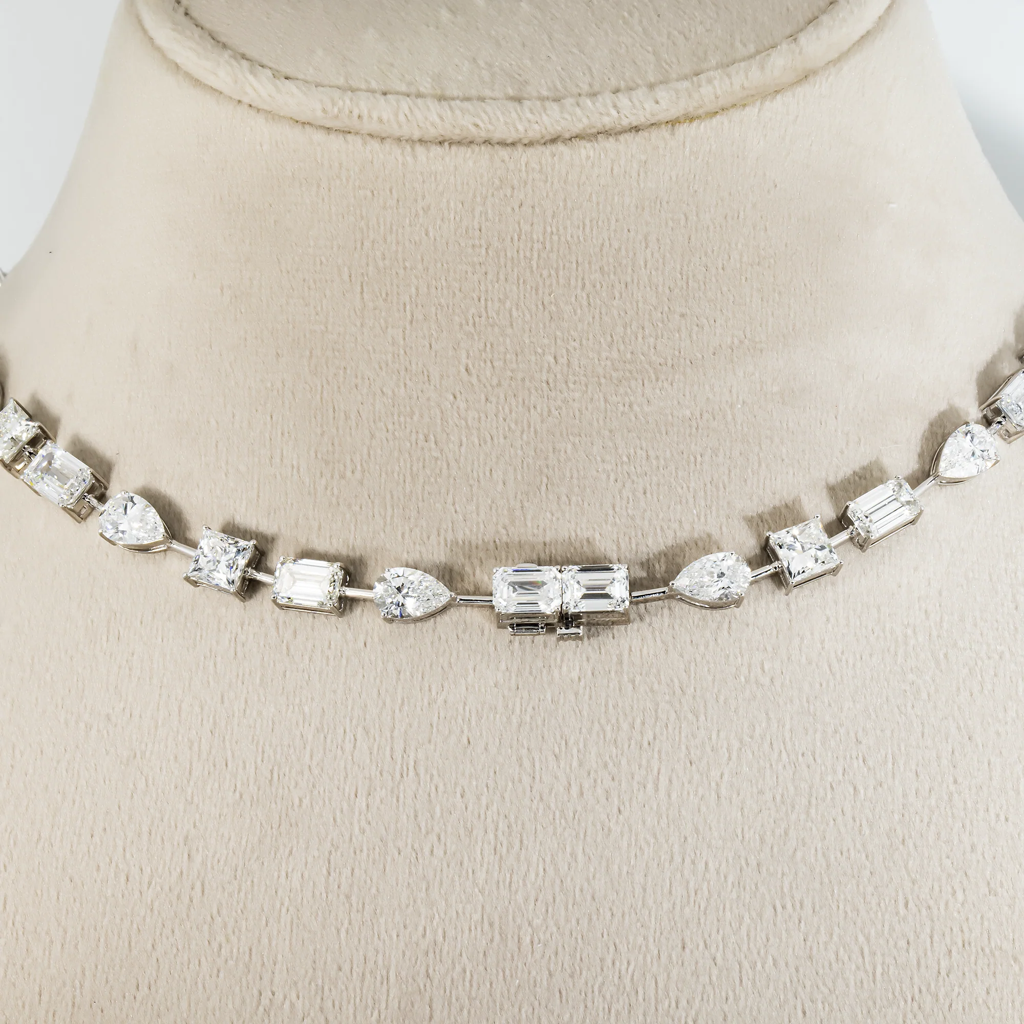 18K White Gold Multi Cut White & Fancy Vivid Pink Diamond Double Drop Necklace - Image 4
