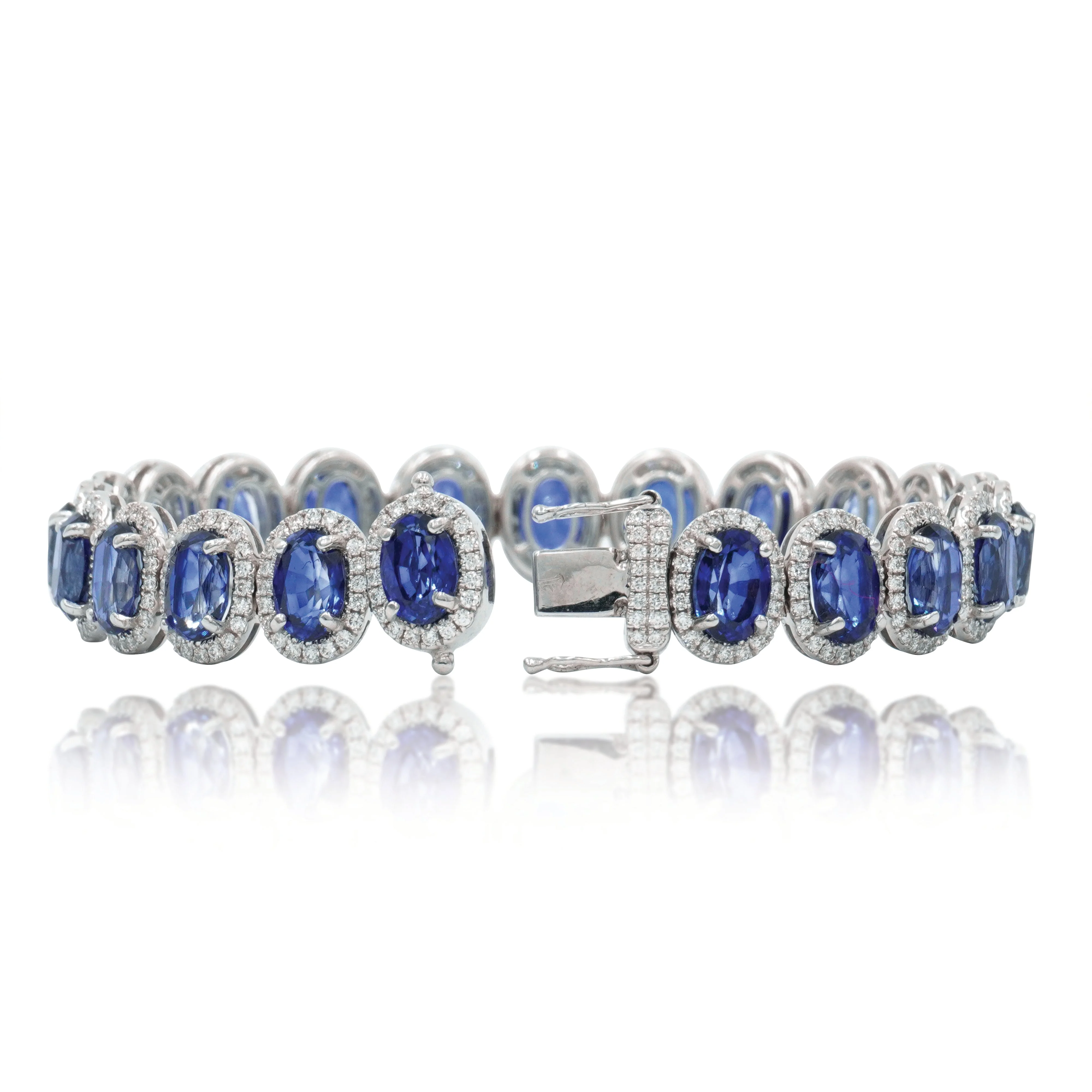18K White Gold Oval Cut Sapphire & Diamond Bracelet - Image 3