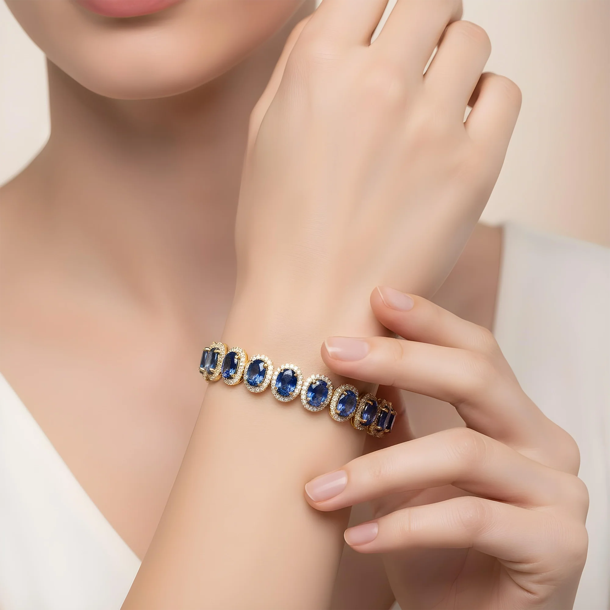 18K White Gold Oval Cut Sapphire & Diamond Bracelet - Image 5