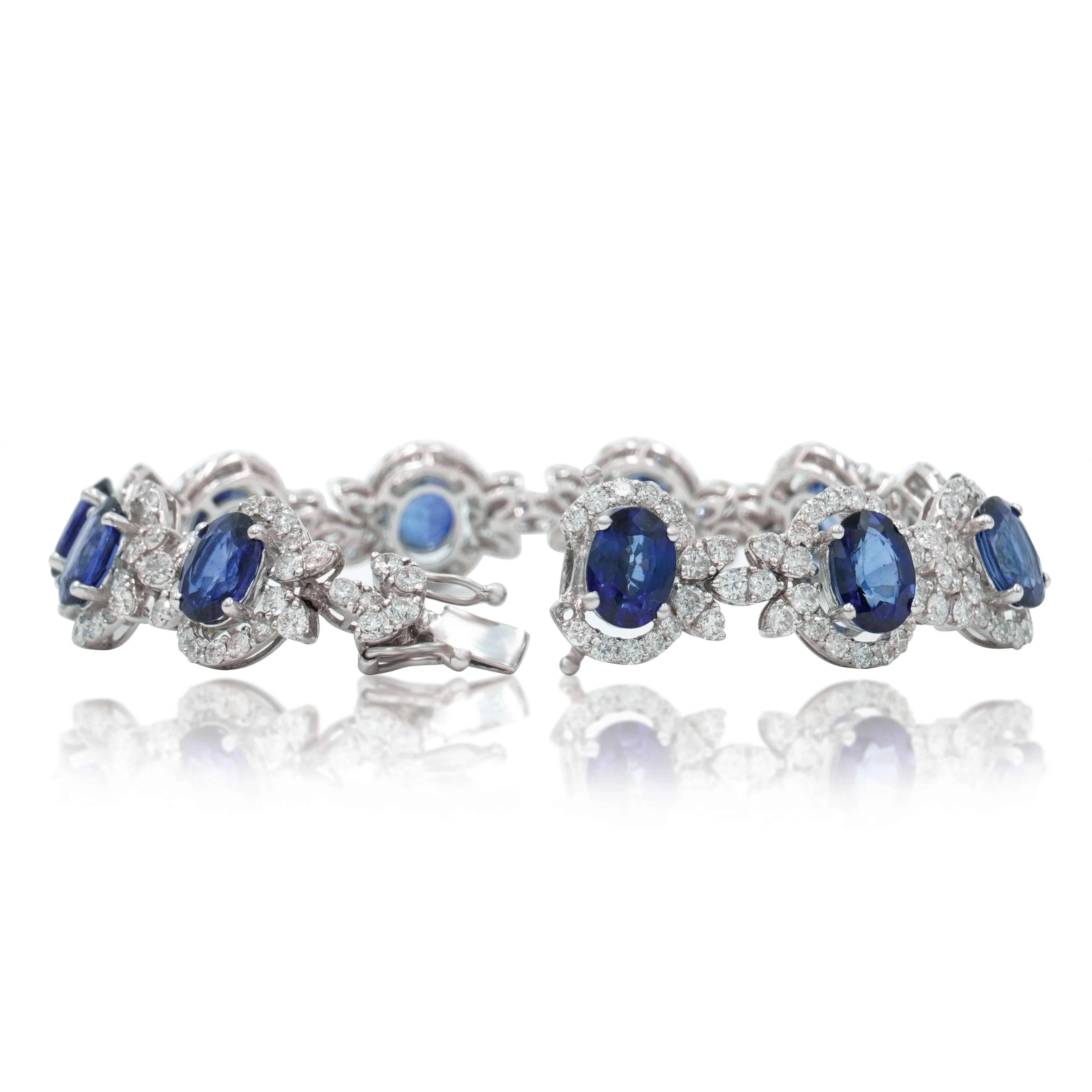 18K White Gold Oval Cut Sapphire & Diamond Bracelet - Image 3