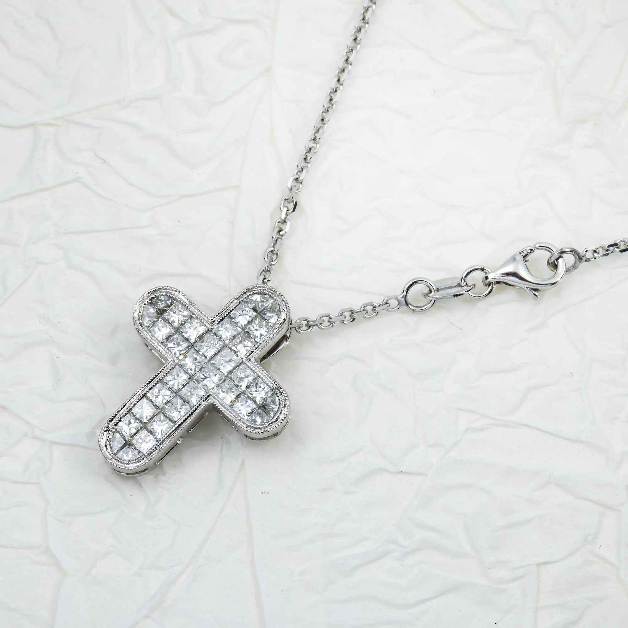 18K White Gold Princess Cut Diamond Cross Pendant & Chain Necklace 1.90ct - Image 4