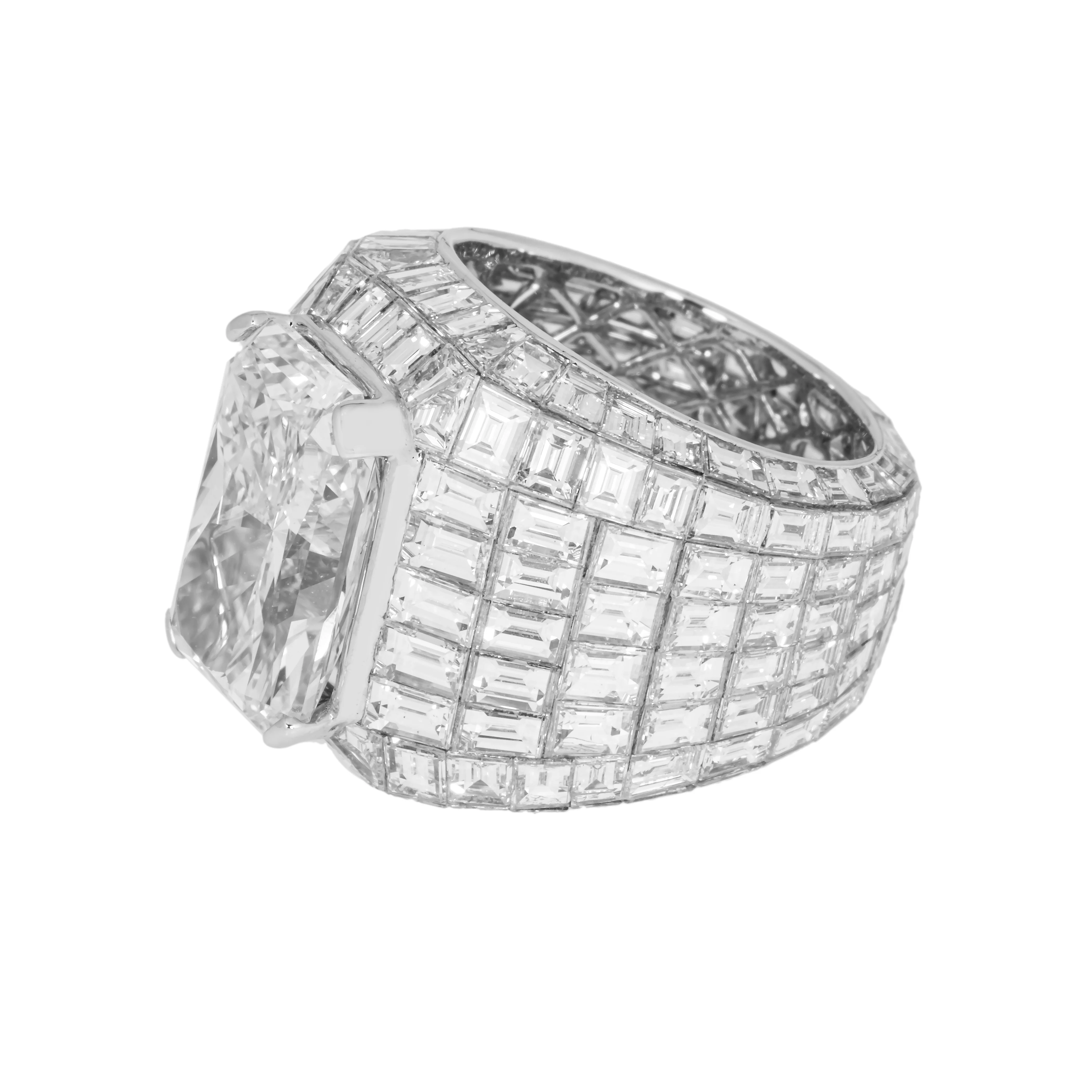 18K White Gold Radiant & Emerald Cut Chandelier Ring 32.01ctw - Image 4
