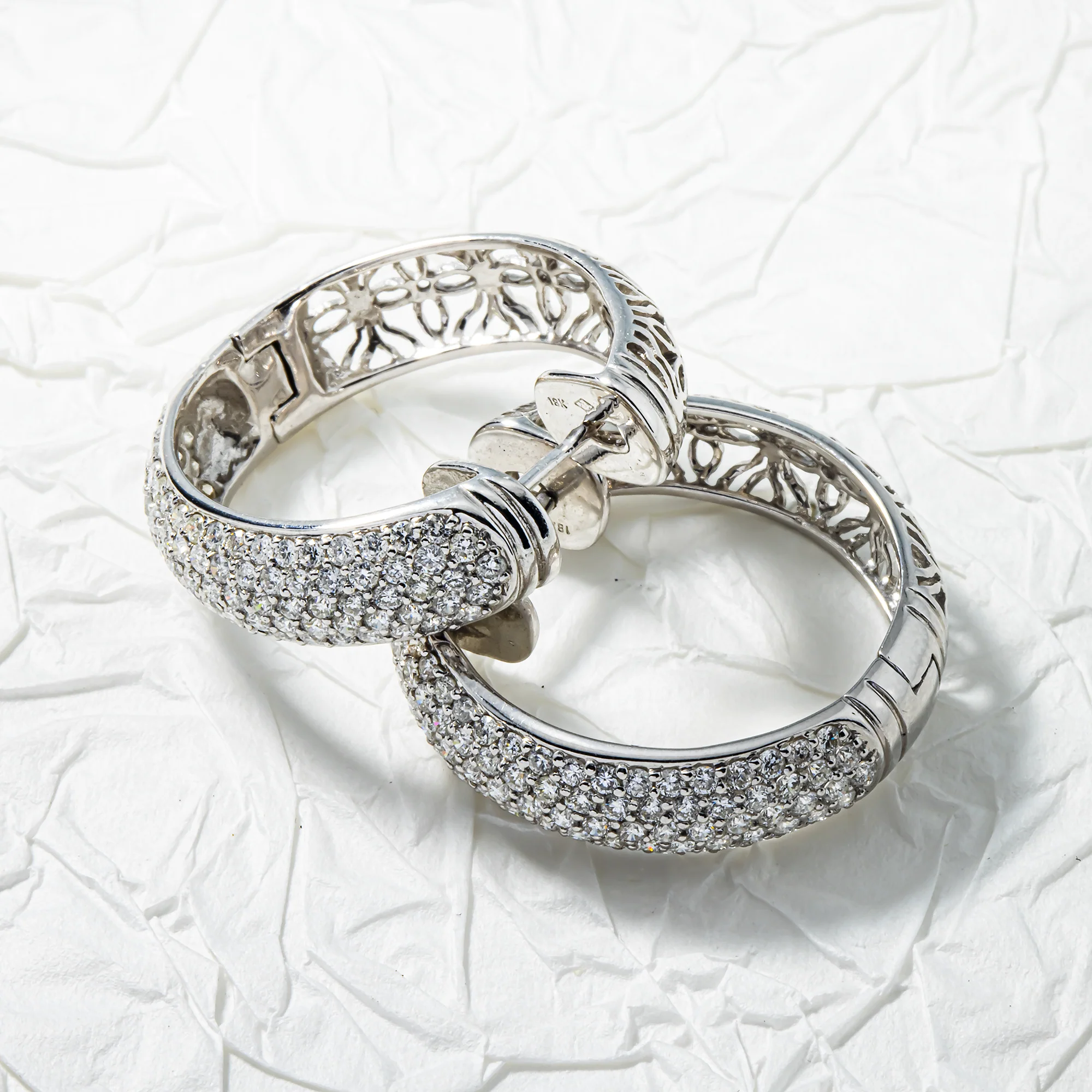 18K White Gold Round Pave Diamond Hoop Earrings12.0ctw - Image 3