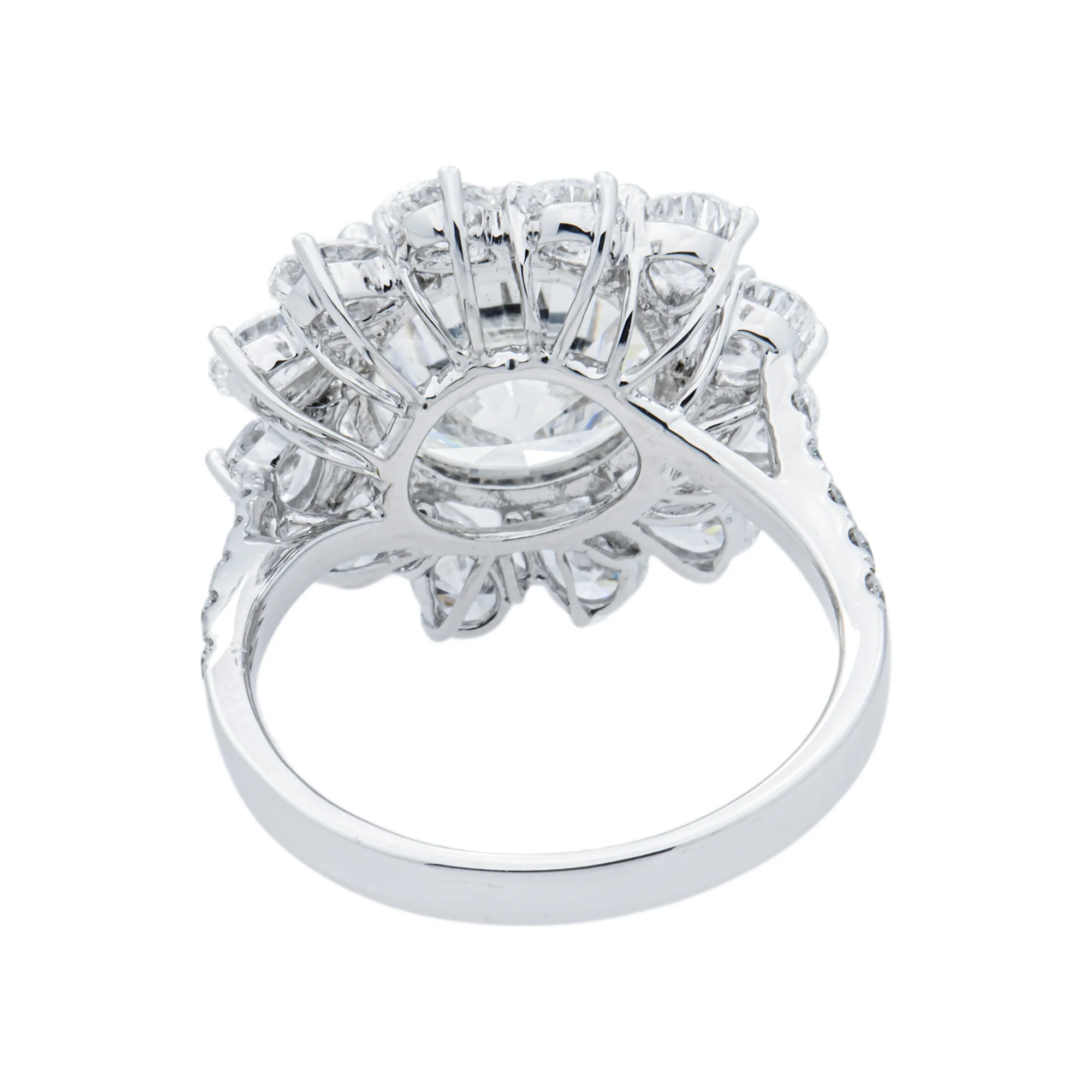 18K White Gold 4.57ct Round & Pear Diamond Engagement Ring 6.64ctw - Image 4