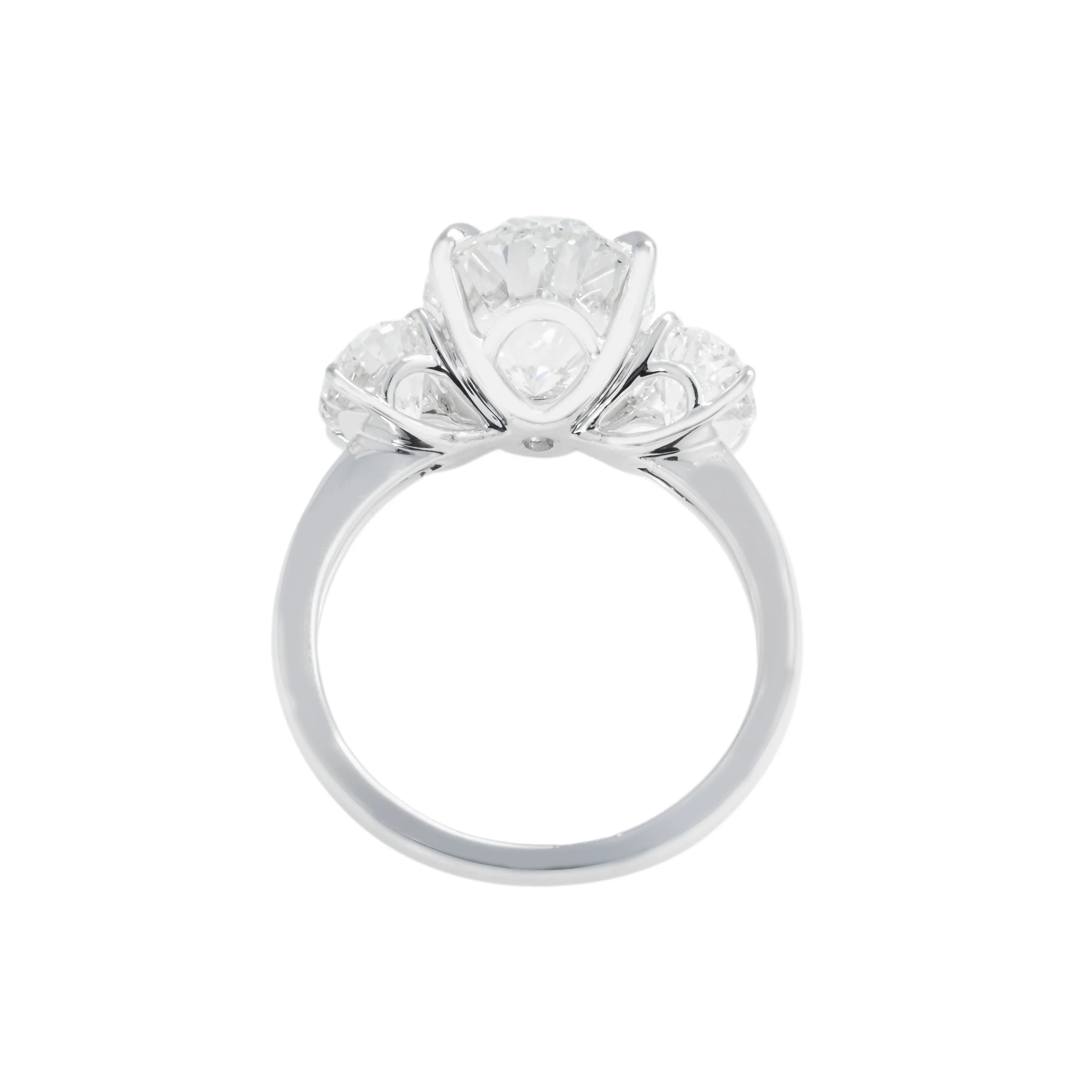 18K White Gold 4.24ct Triple Oval Cut Diamond Engagement Ring 6.01ctw - Image 5