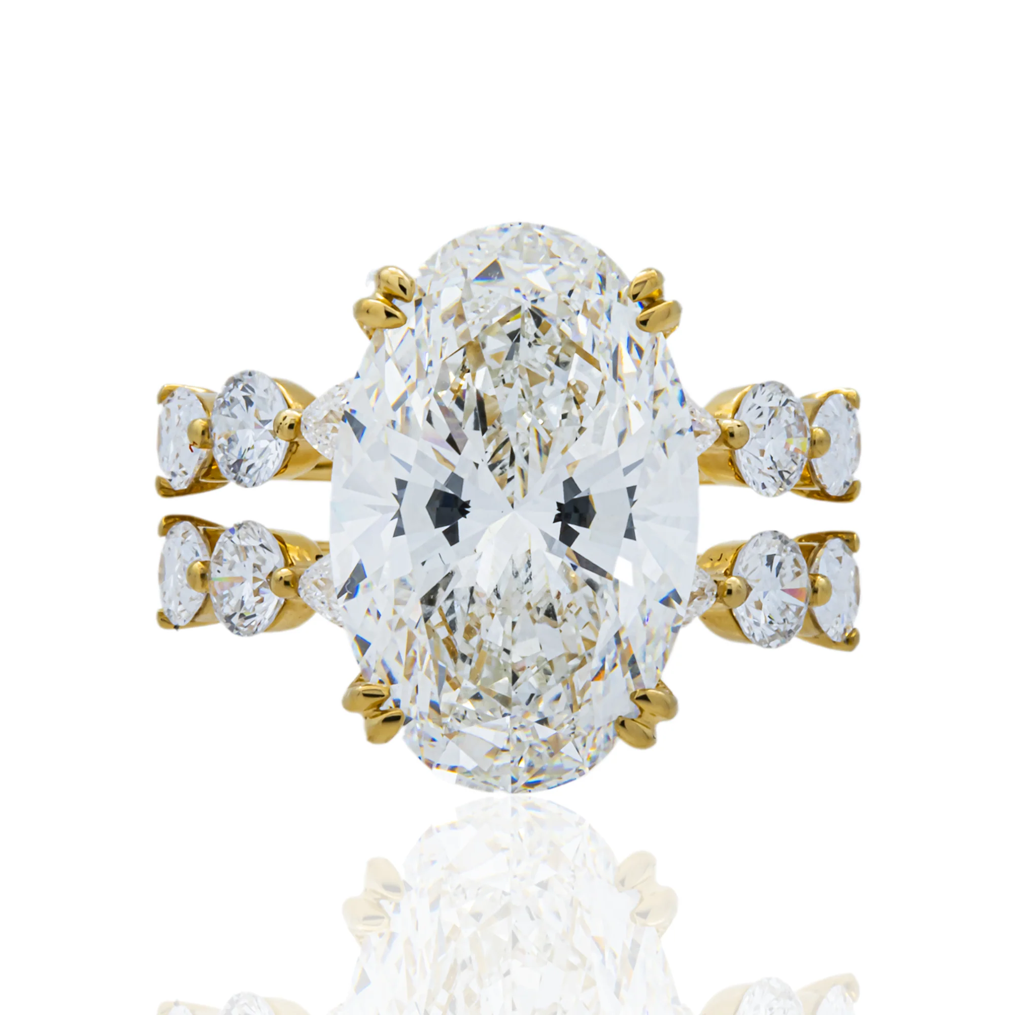18K Yellow Gold 7.61ct Oval Diamond Engagement Ring 9.67ctw