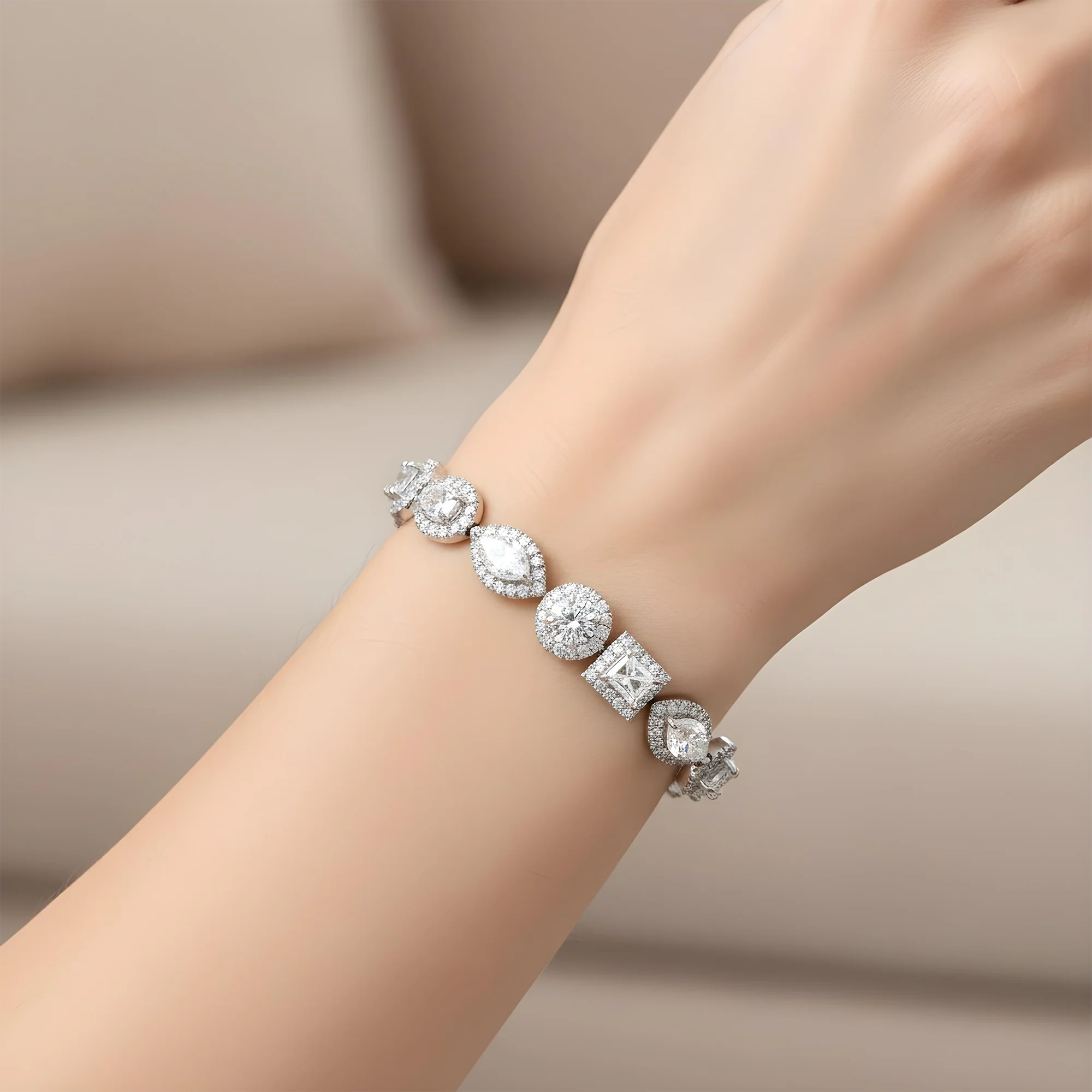 18K Yellow Gold Multi Cut Diamond Satellite Bracelet 23.63ct - Image 7