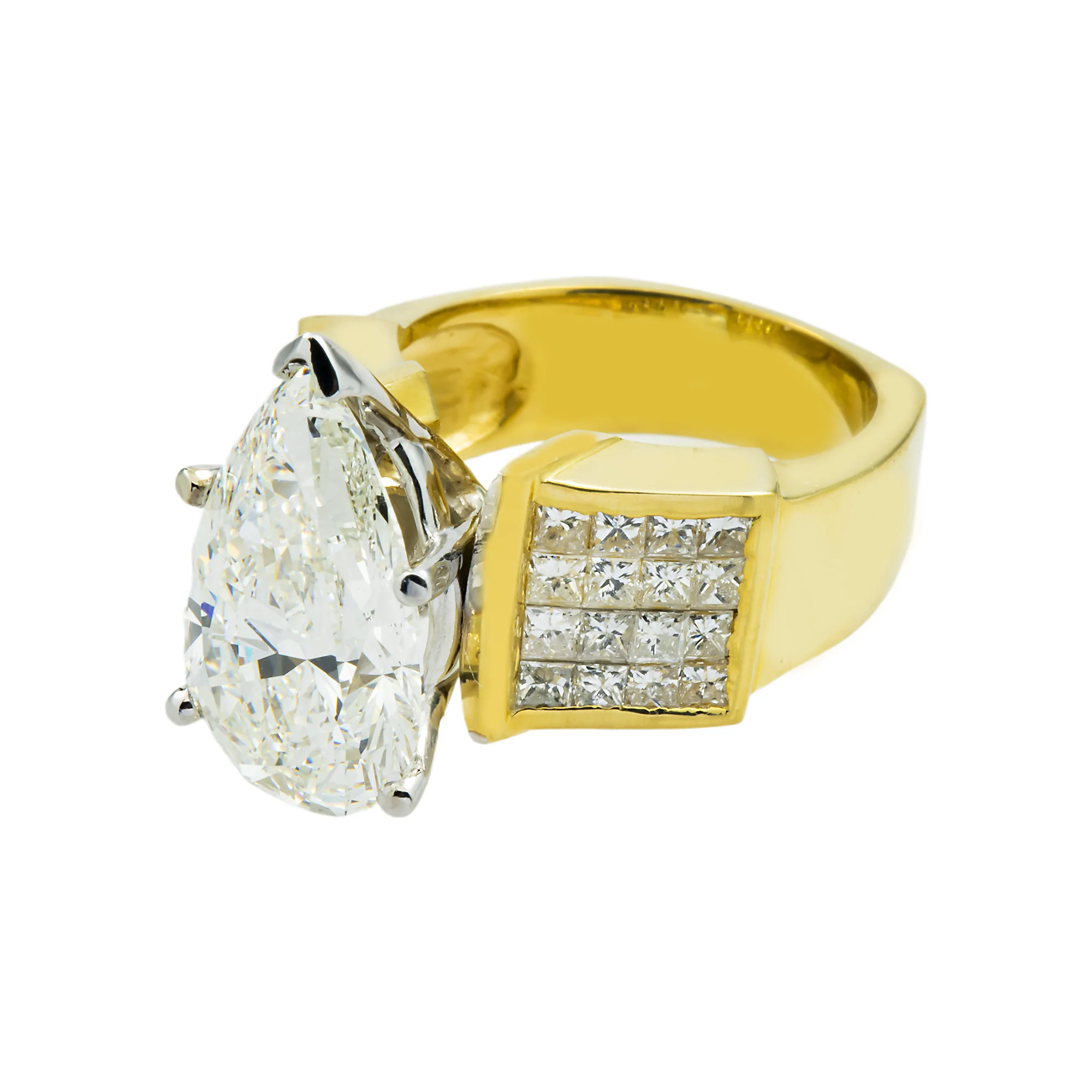 18K Yellow Gold 6.28ct Pear Cut Diamond Engagement Ring 7.92ctw - Image 6