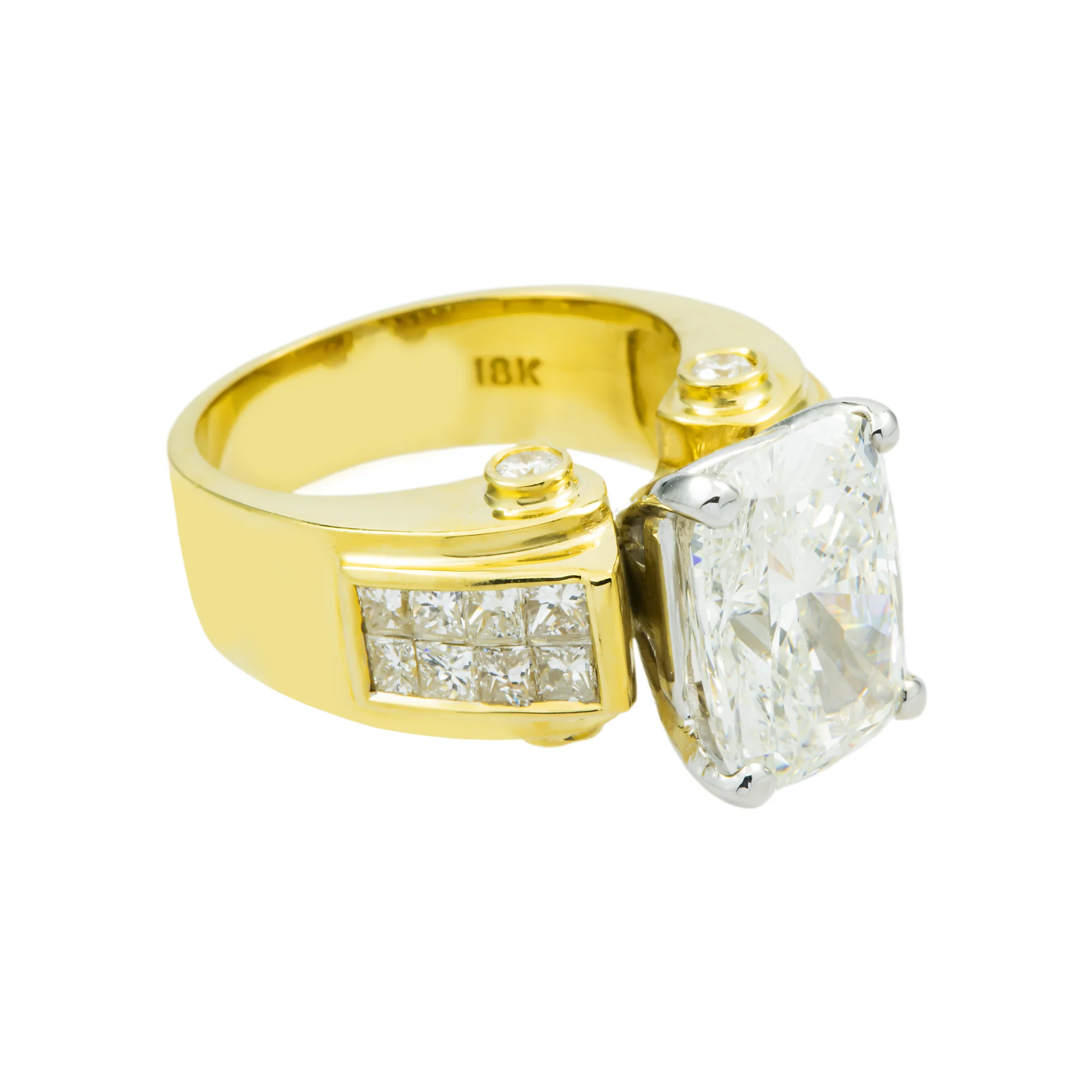 18K Yellow Gold 6.43ct Radiant Cut Diamond Engagement Ring 8.80ctw - Image 4