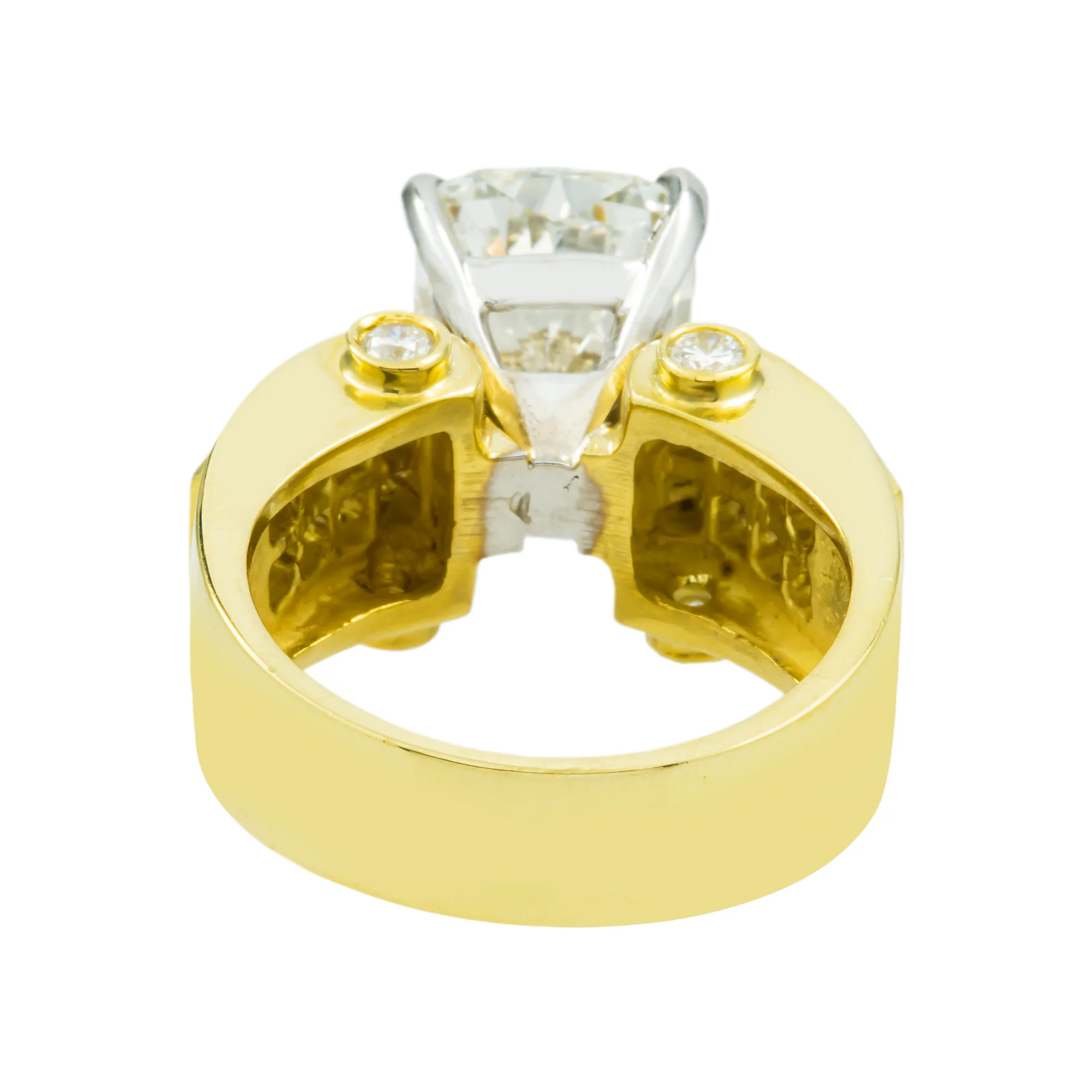 18K Yellow Gold 6.43ct Radiant Cut Diamond Engagement Ring 8.80ctw - Image 5