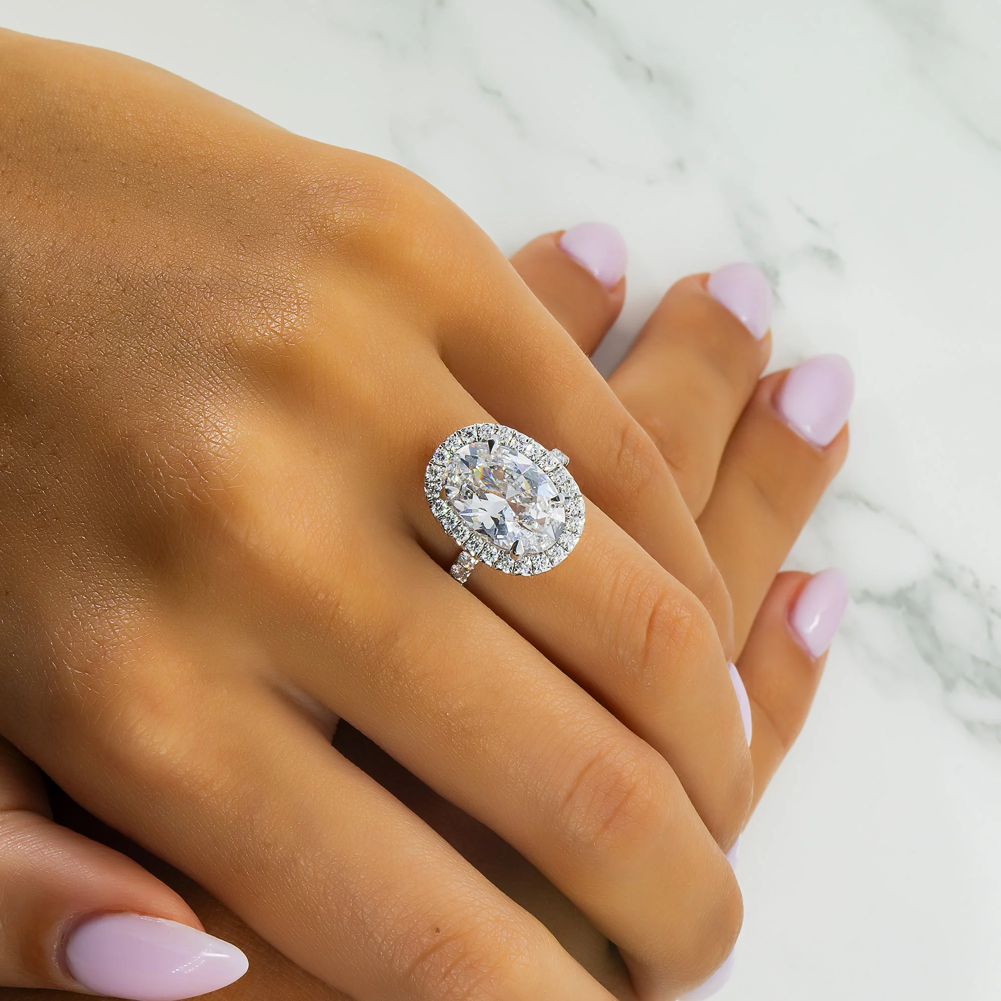 GIA 18K White Gold 4.01ct Oval Cut Diamond Engagement Ring 4.84ct - Image 3