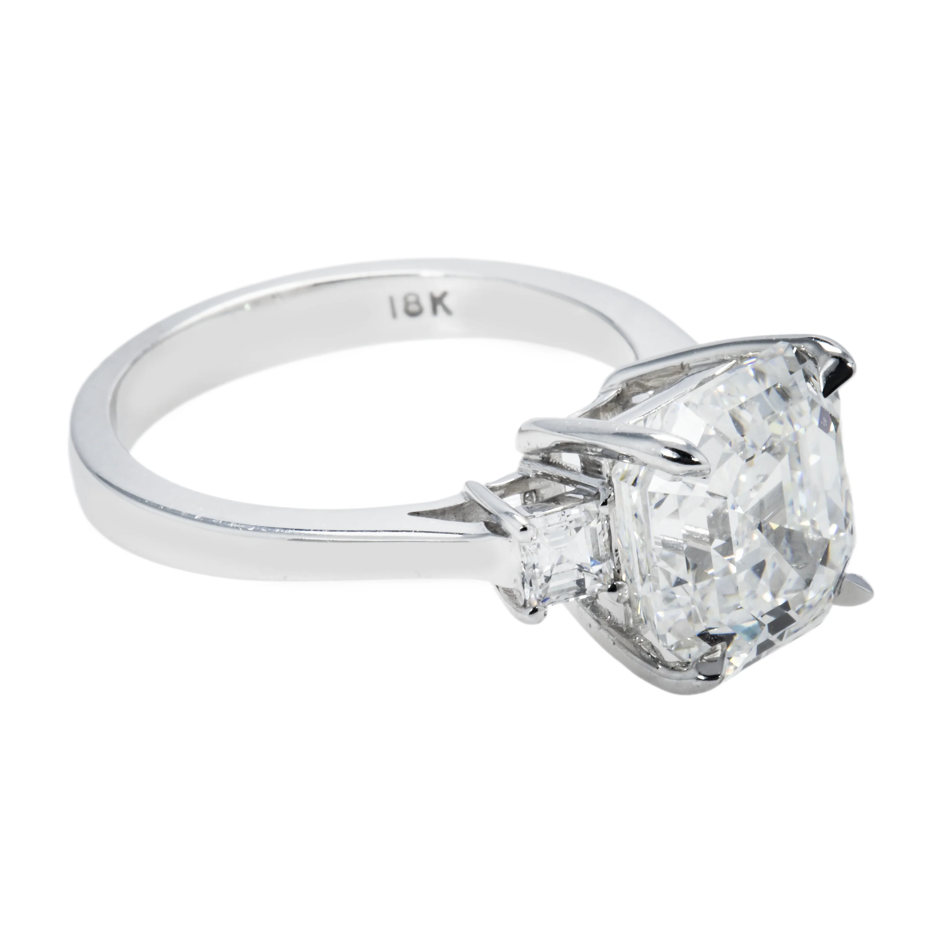GIA 18K White Gold 5.06ct Triple Asscher Cut Diamond Engagement Ring 5.42ctw - Image 3
