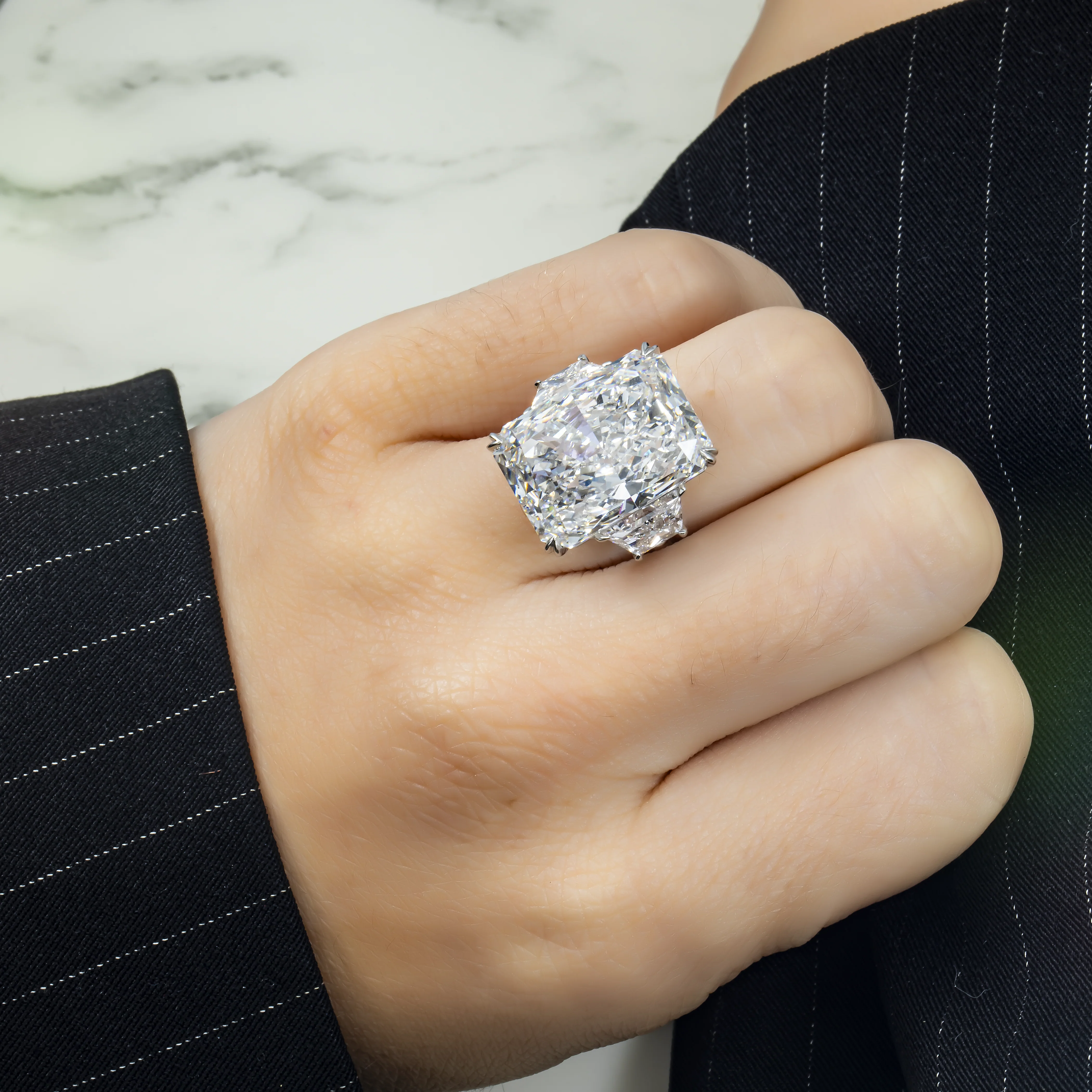 GIA 18K White Gold 20.01ct Radiant Cut Triple Diamond Engagement Ring 22.35ctw - Image 3