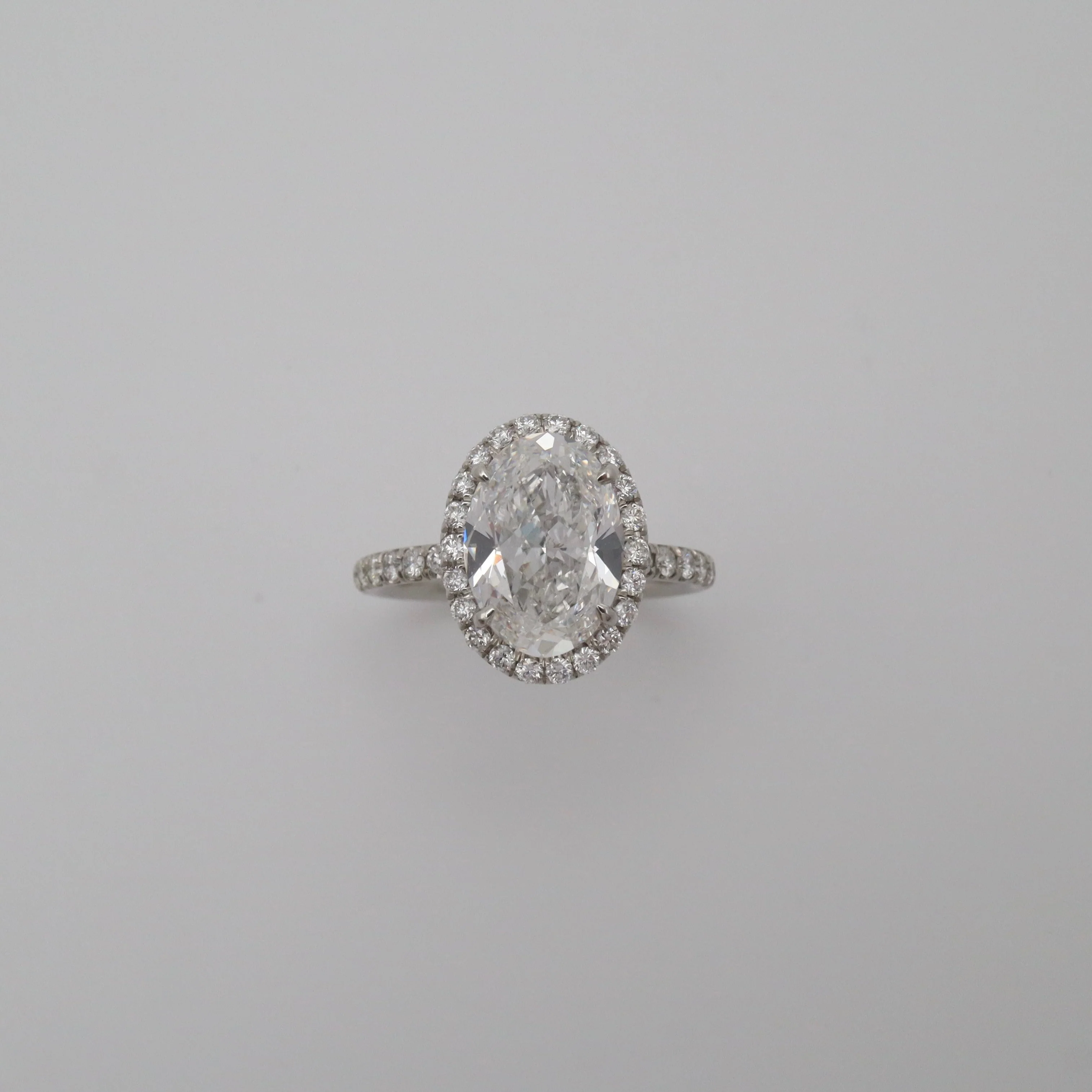 GIA 3.02ct Oval Cut Diamond Engagement ring 3.77ctw - Image 10