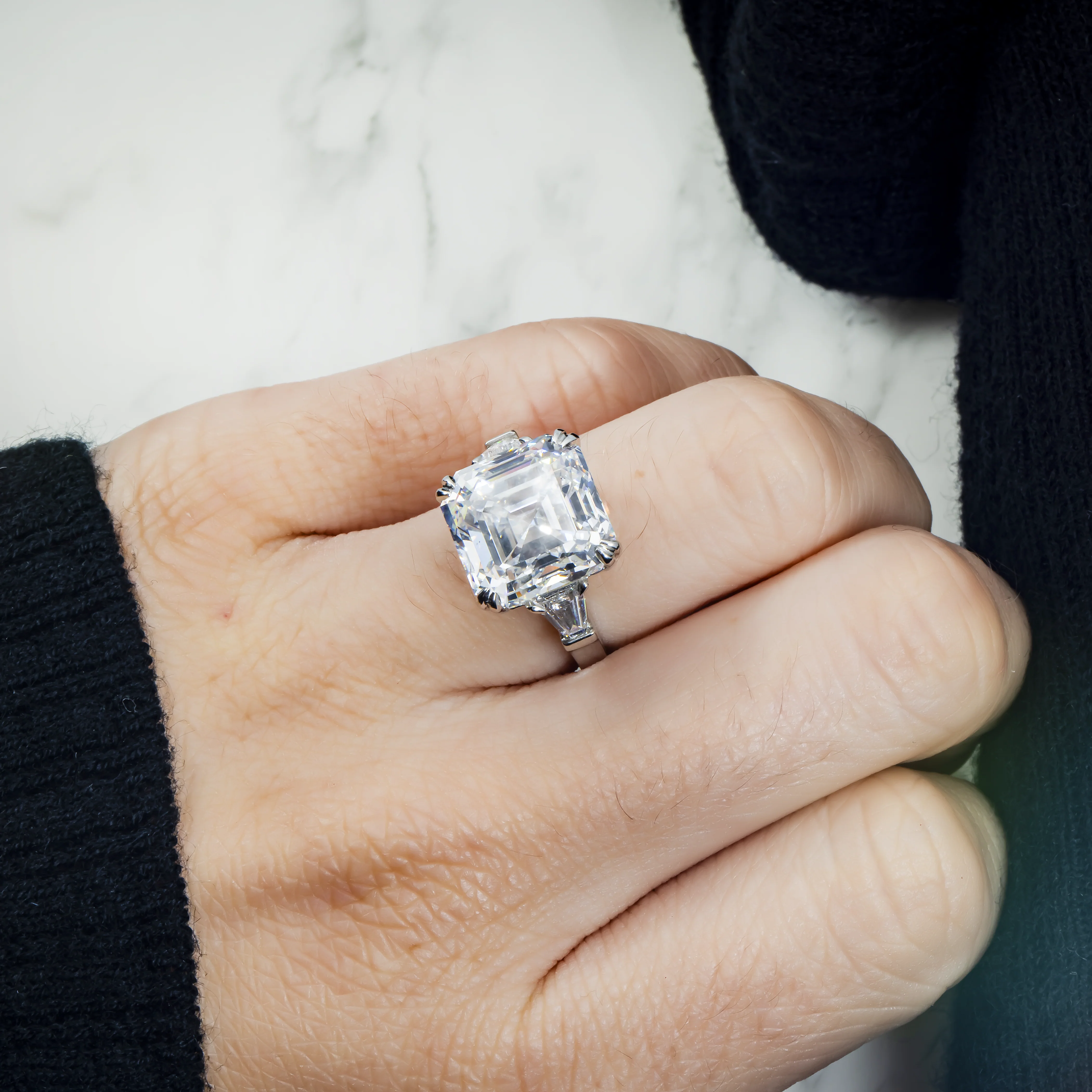 GIA Platinum 11.91ct Asscher Cut Diamond Engagement Ring 12.69ctw - Image 3