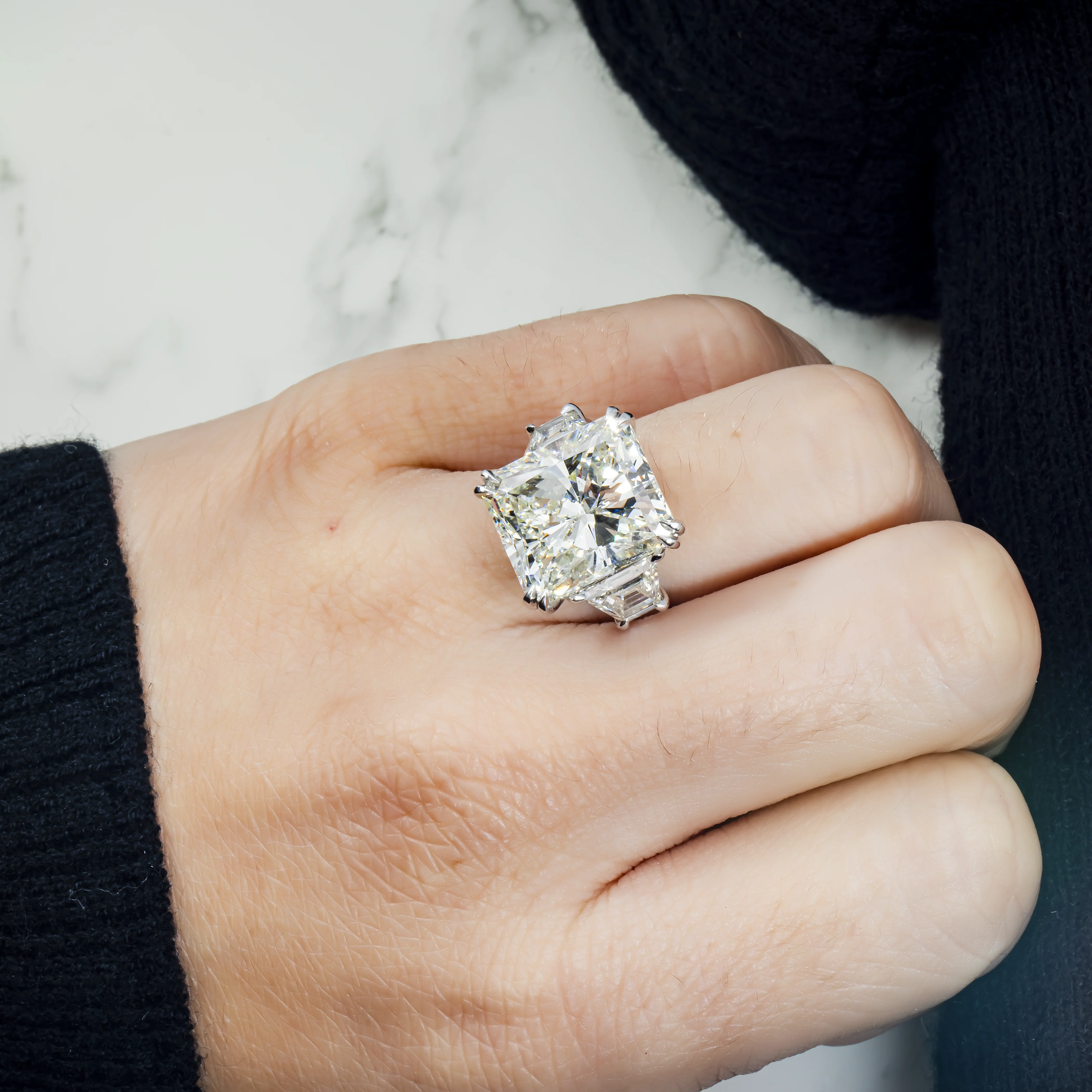 GIA Platinum 13.08ct Radiant Cut Diamond Engagement Ring 14.46ctw - Image 3