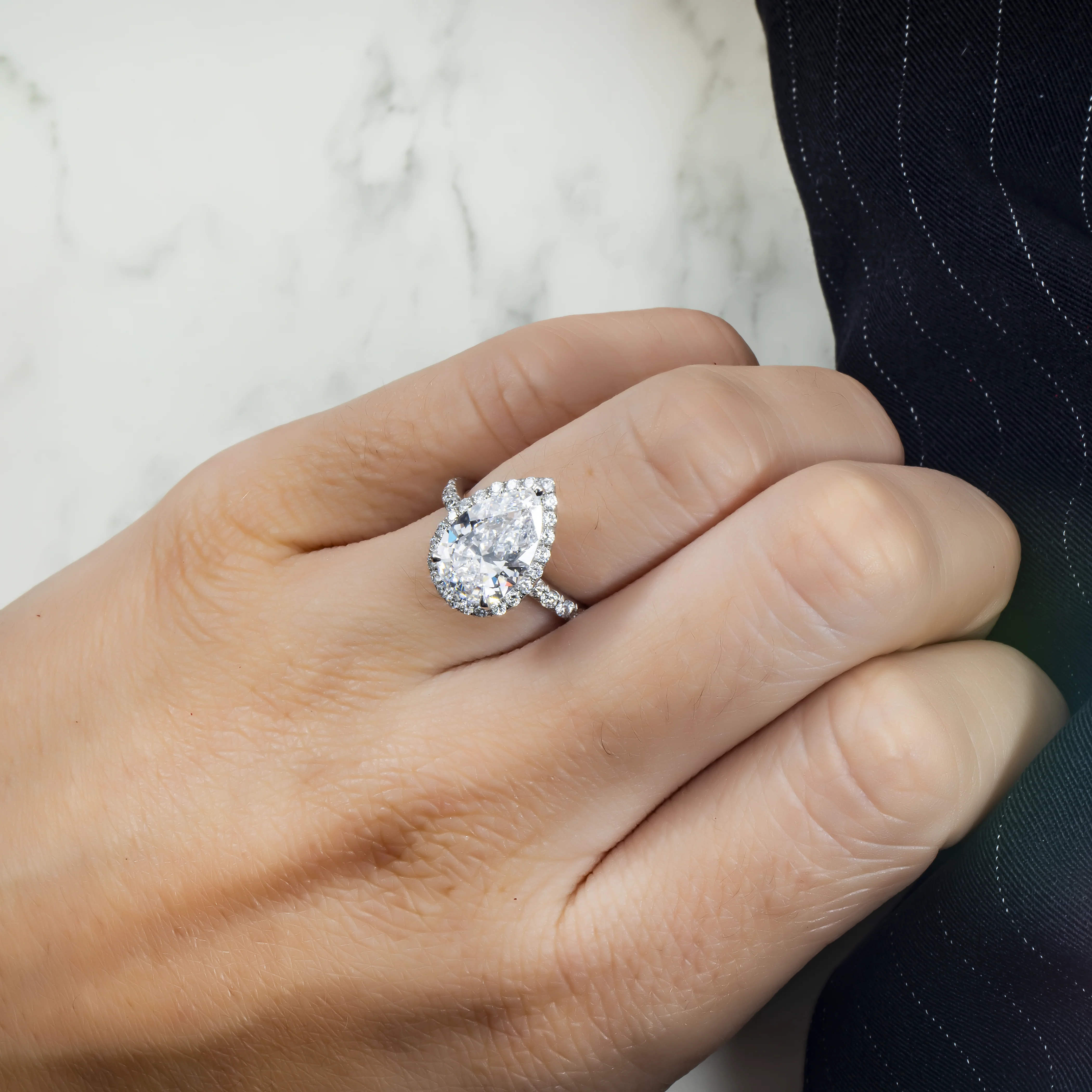 GIA Platinum 3ct Pear Cut Diamond Engagement Ring 3.92ctw - Image 3