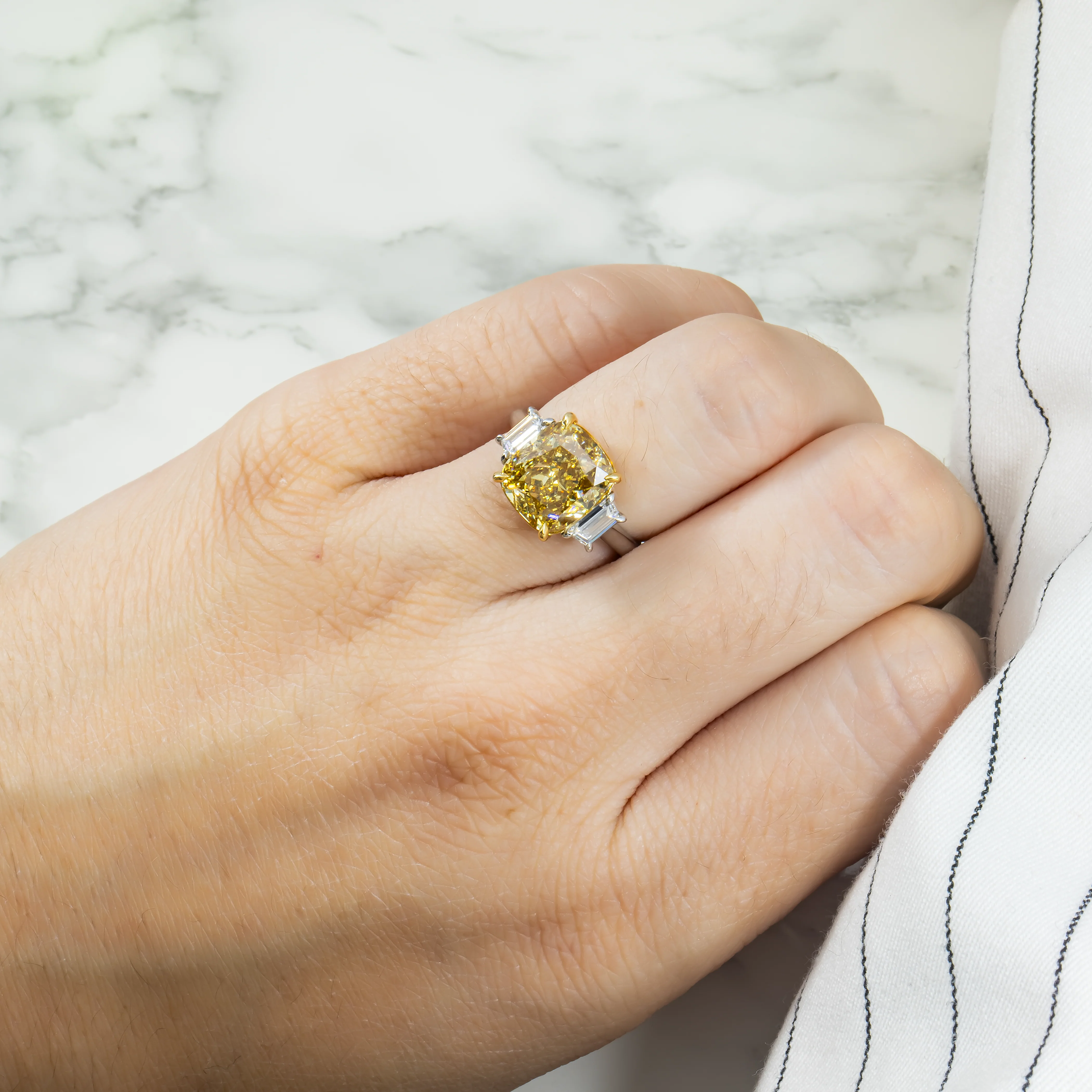 GIA Platinum 5.65ct Cushion Cut Fancy Deep Yellow Diamond Ring 6.21ctw - Image 3