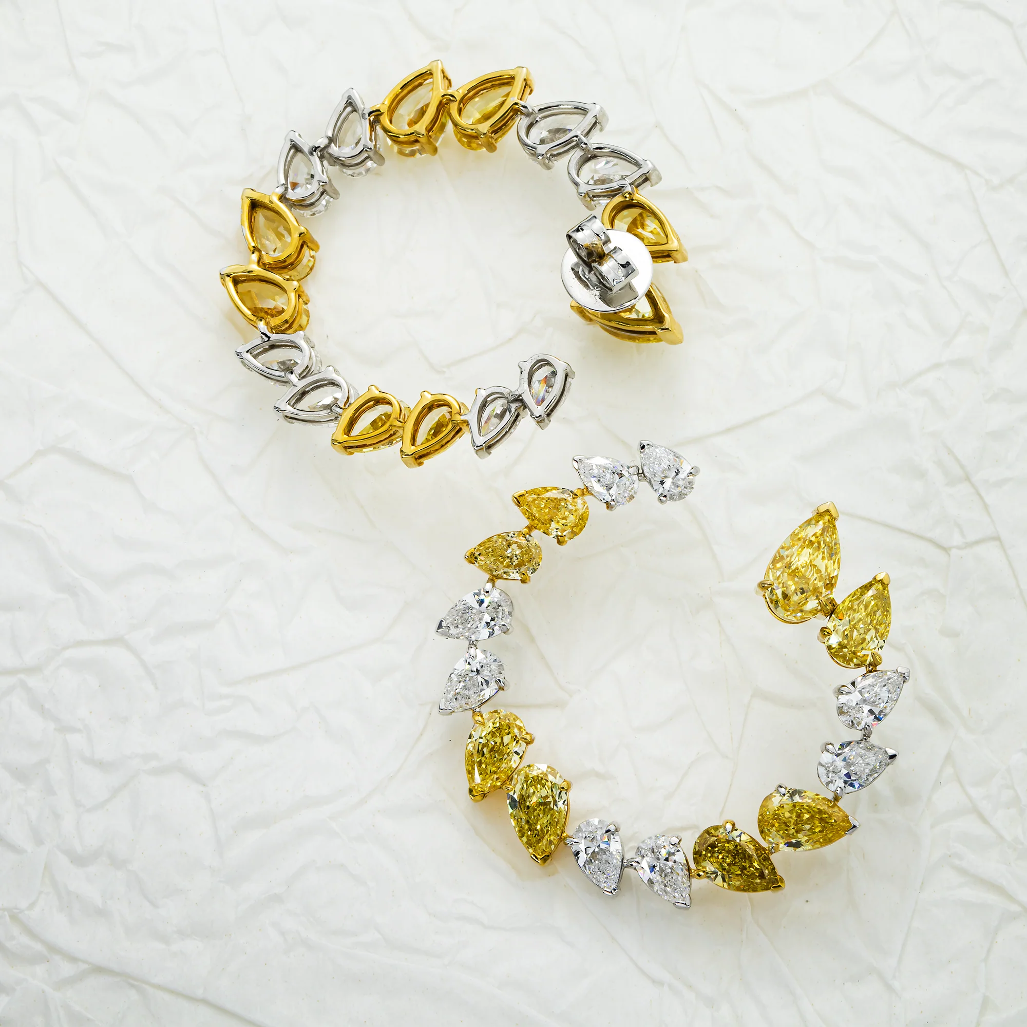 IGI 14K Two Tone Pear Cut White & Fancy Yellow Diamond Open Hoop Earrings 14.66ctw - Image 3