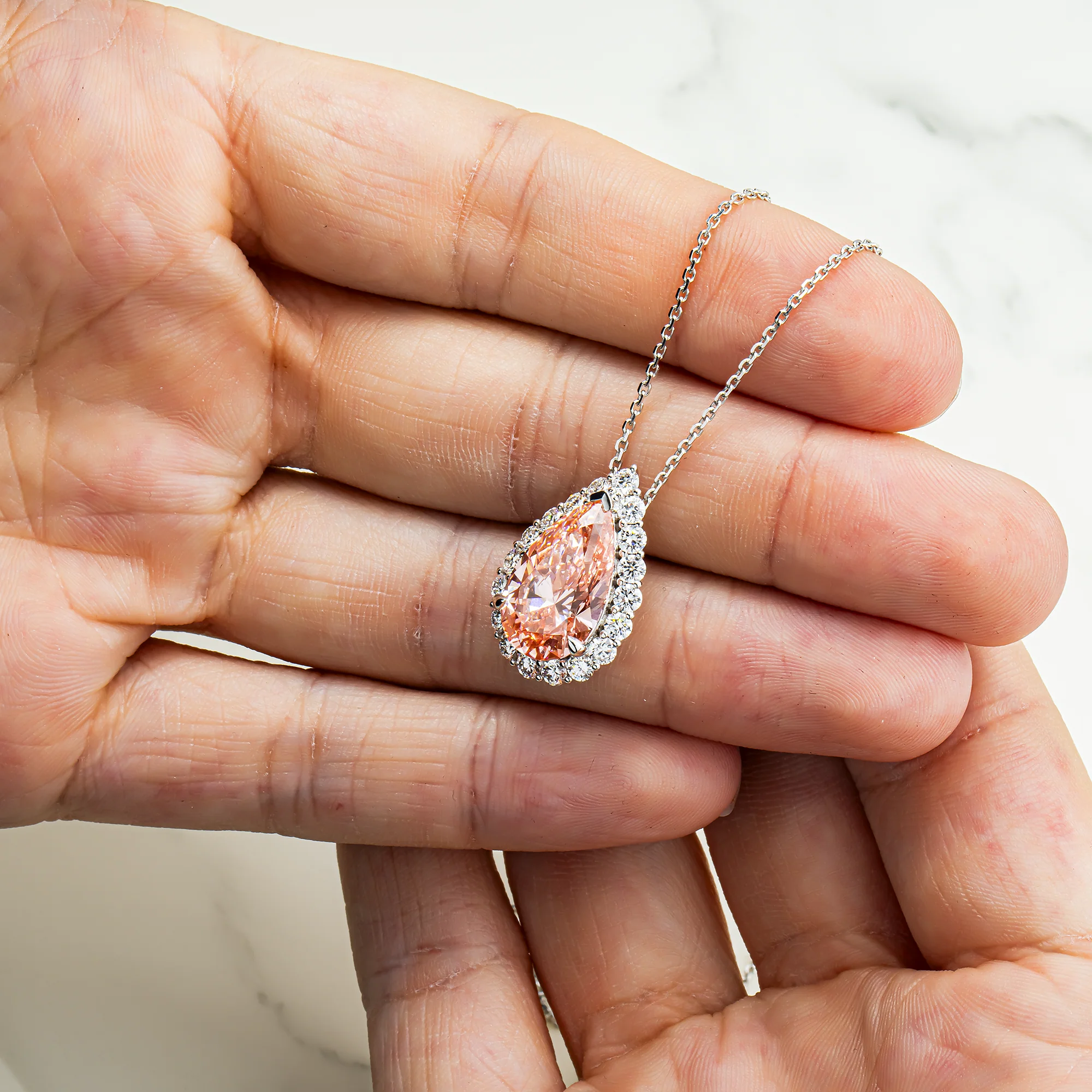 IGI 18K White Gold Pear Cut Fancy Vivid Pink Diamond Pendant & Chain Necklace 6.13ct - Image 2