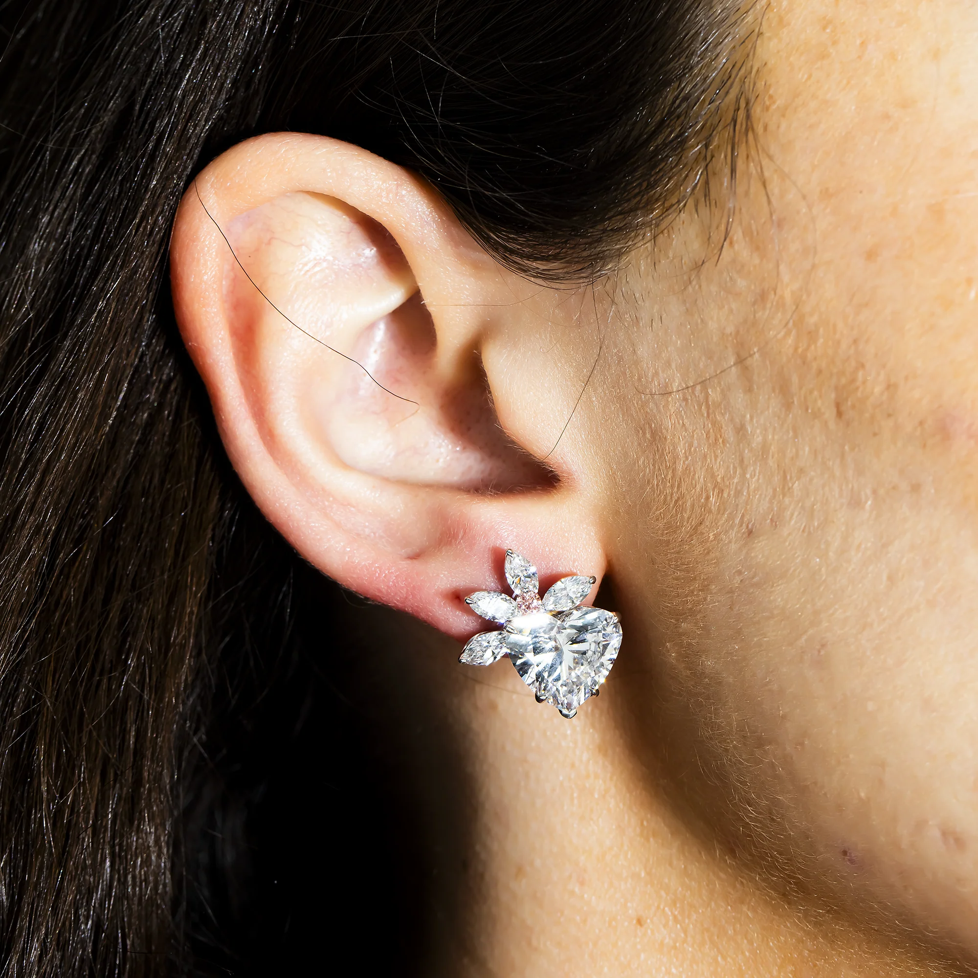 IGI 18K White Gold Love Sprout Heart Cut Diamond Earrings 11.93ctw - Image 2