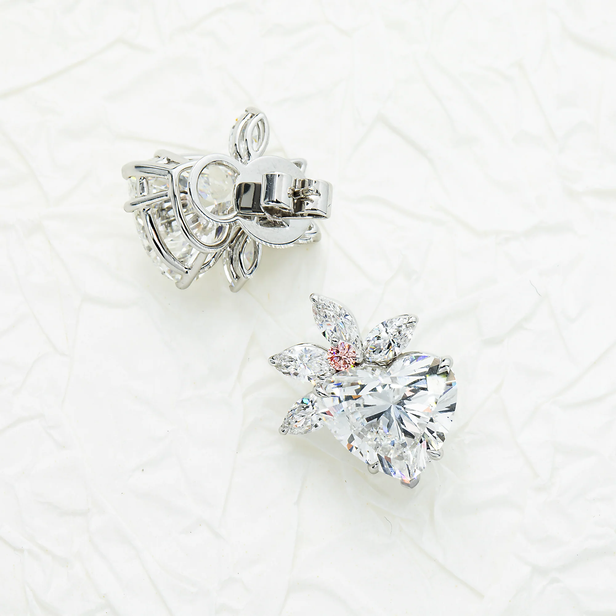 IGI 18K White Gold Love Sprout Heart Cut Diamond Earrings 11.93ctw - Image 3