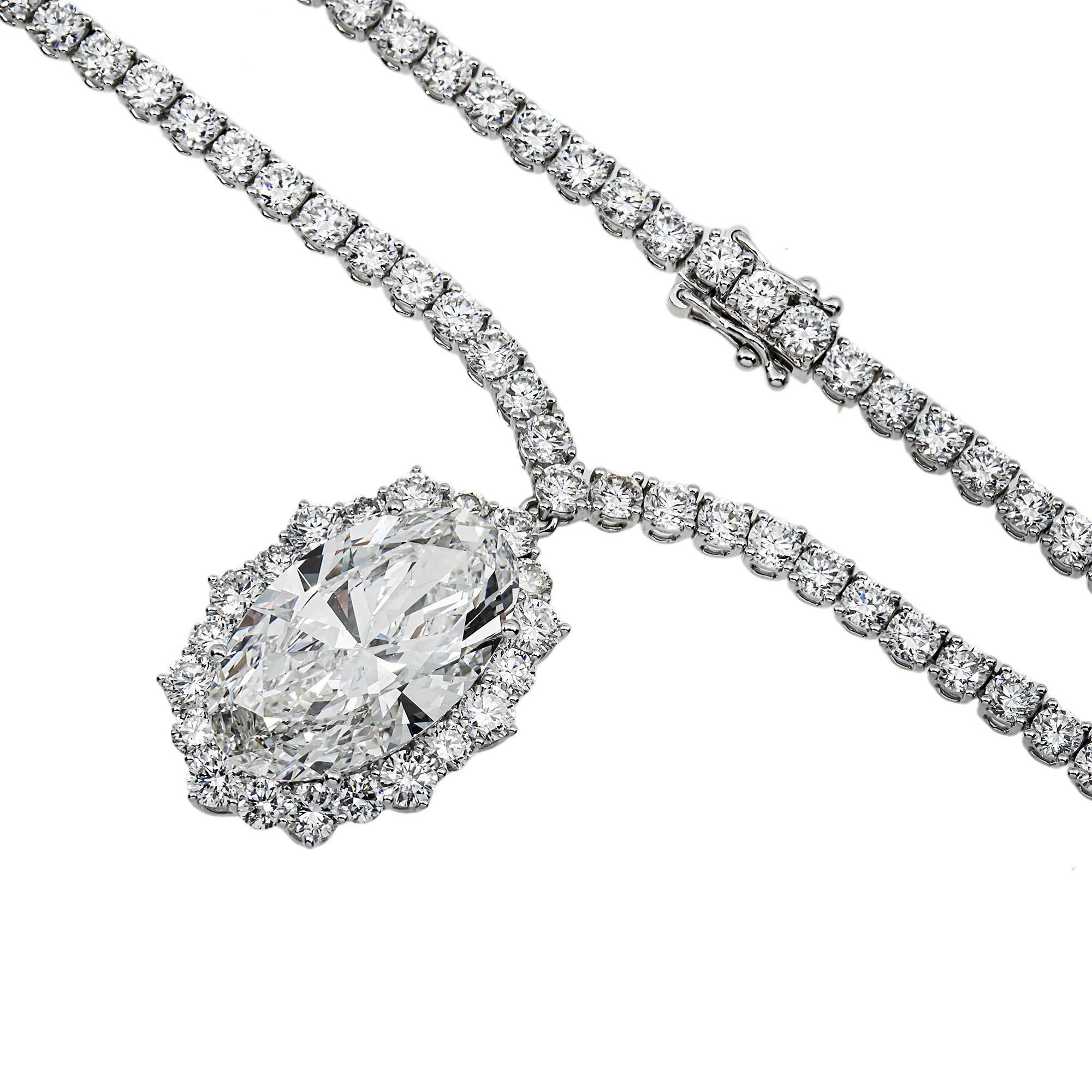 IGI 18K White Gold Oval Cut Diamond Necklace 19.8ct - Image 4