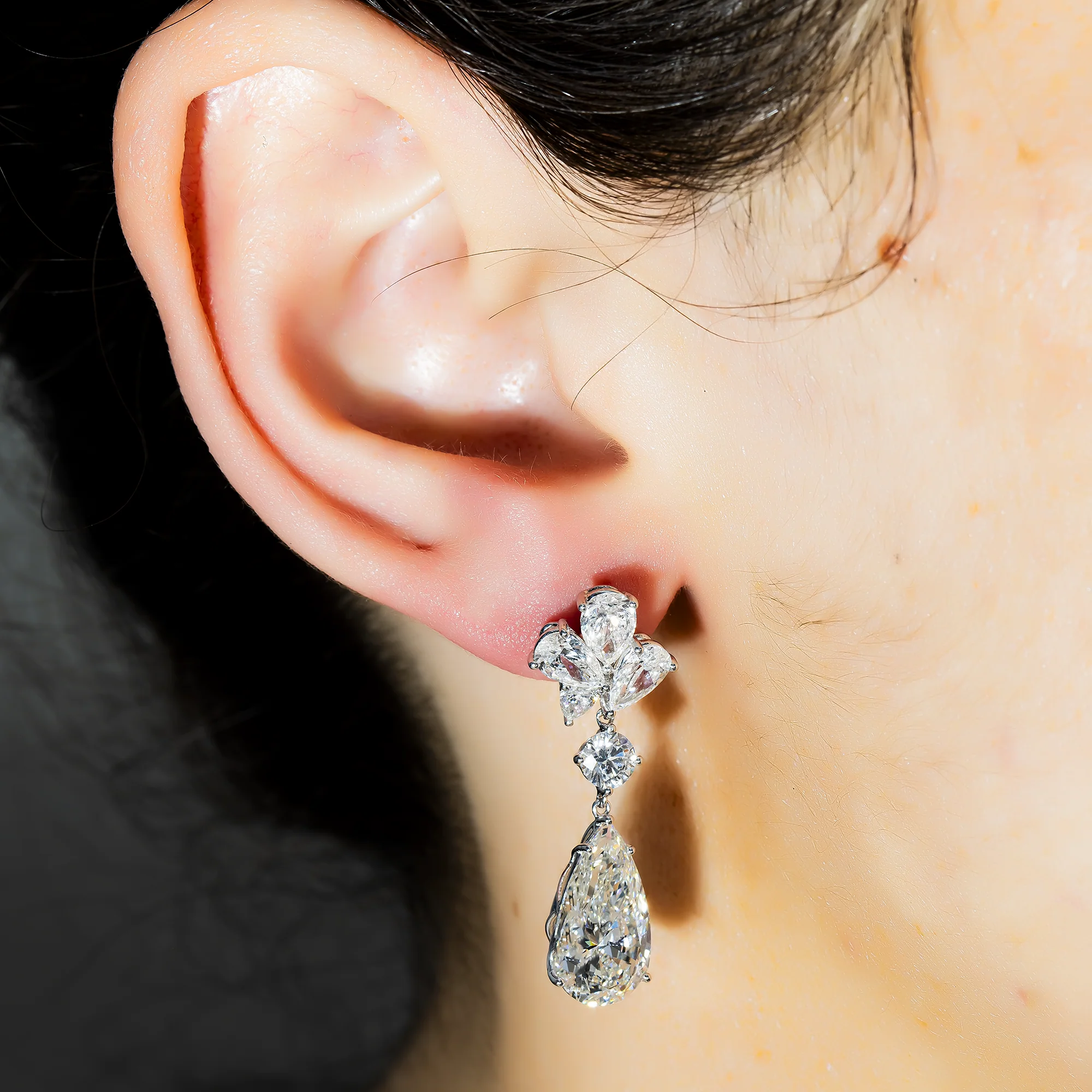 IGI 18K White Gold Round & Pear Cut Diamond Drop Earrings  10.79ctw - Image 2