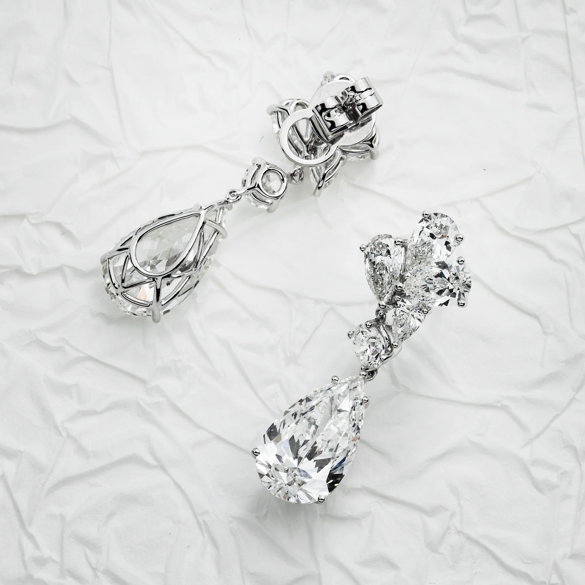 IGI 18K White Gold Round & Pear Cut Diamond Drop Earrings  10.79ctw - Image 3