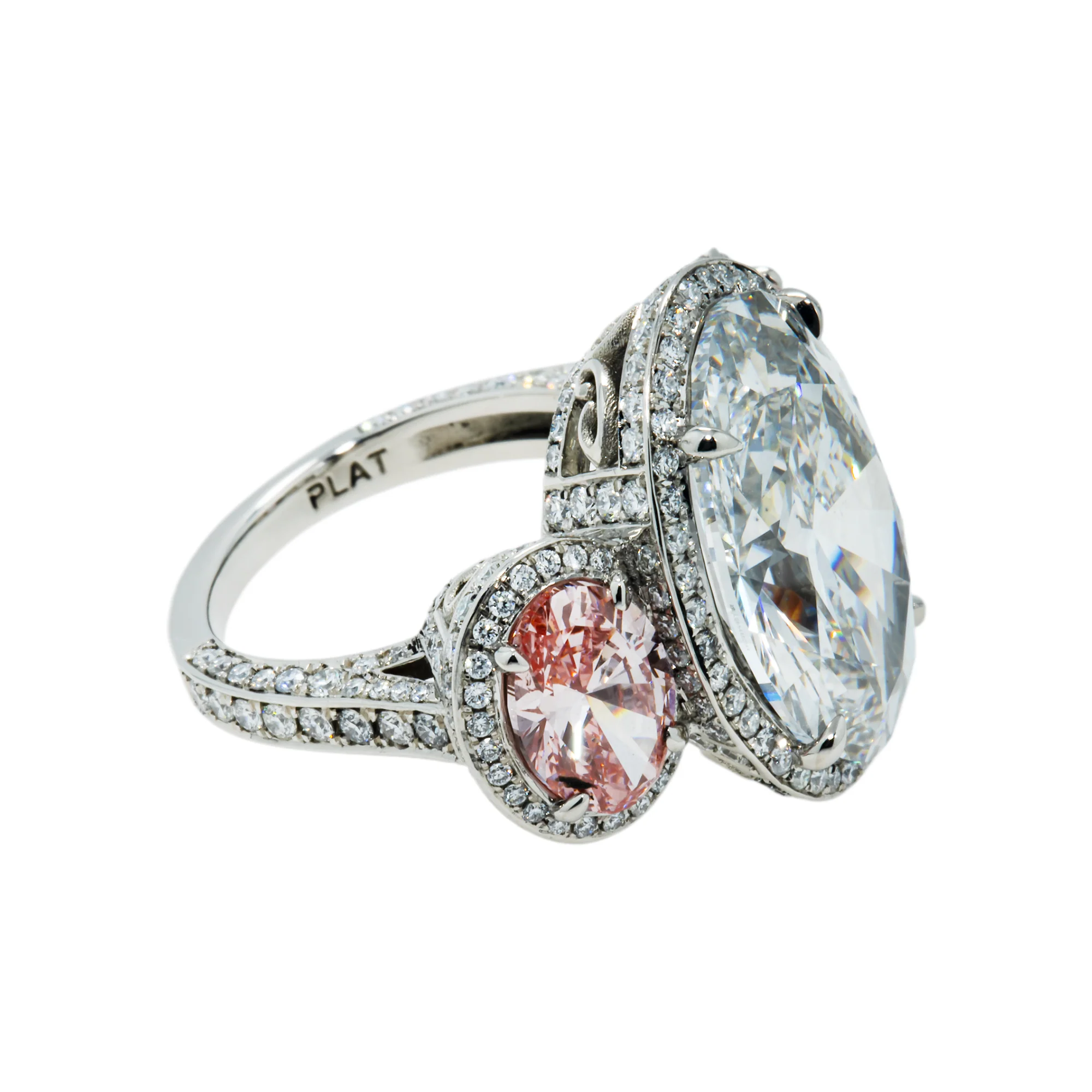 Platinum 10.61ct Oval Cut White & Fancy Pink Triple Diamond Ring 15.45ctw - Image 4
