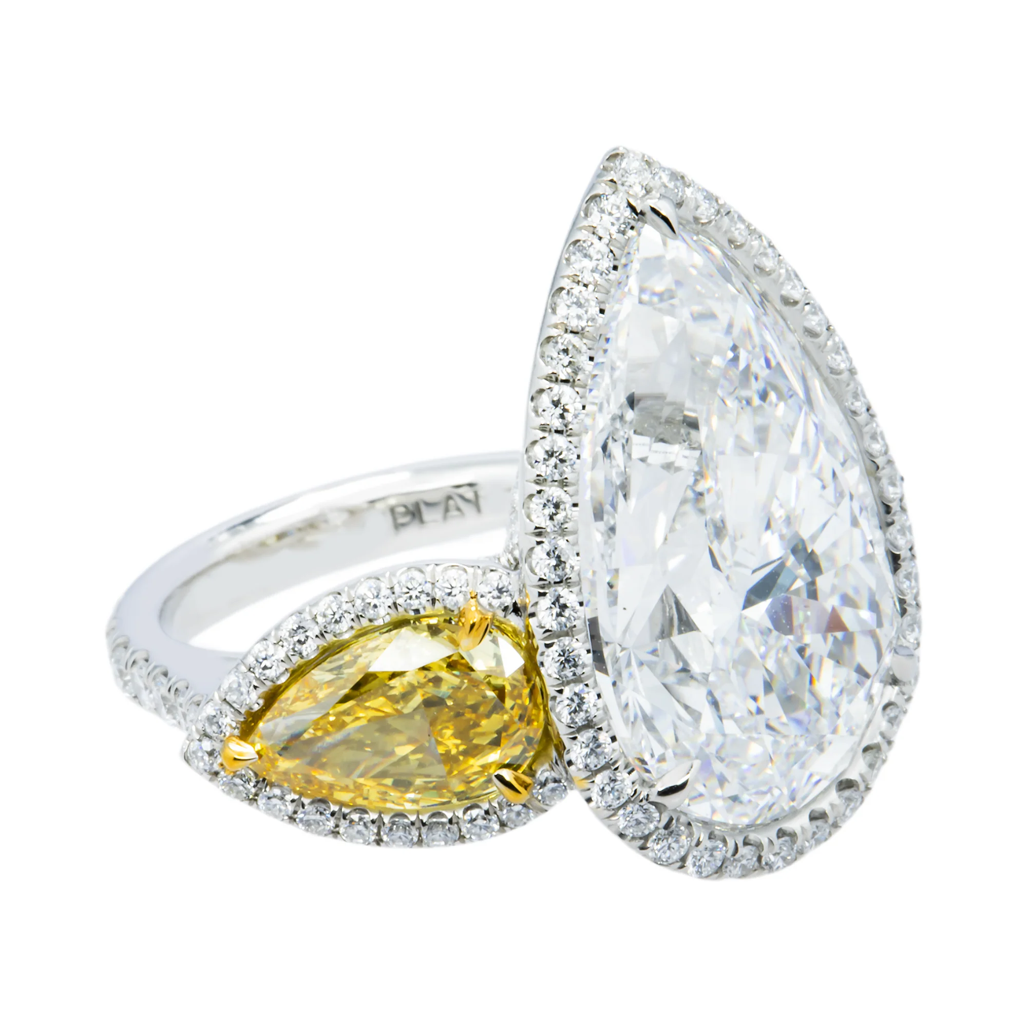 Platinum Triple Pear Cut White & Fancy Yellow Diamond Ring 19.57ctw - Image 3