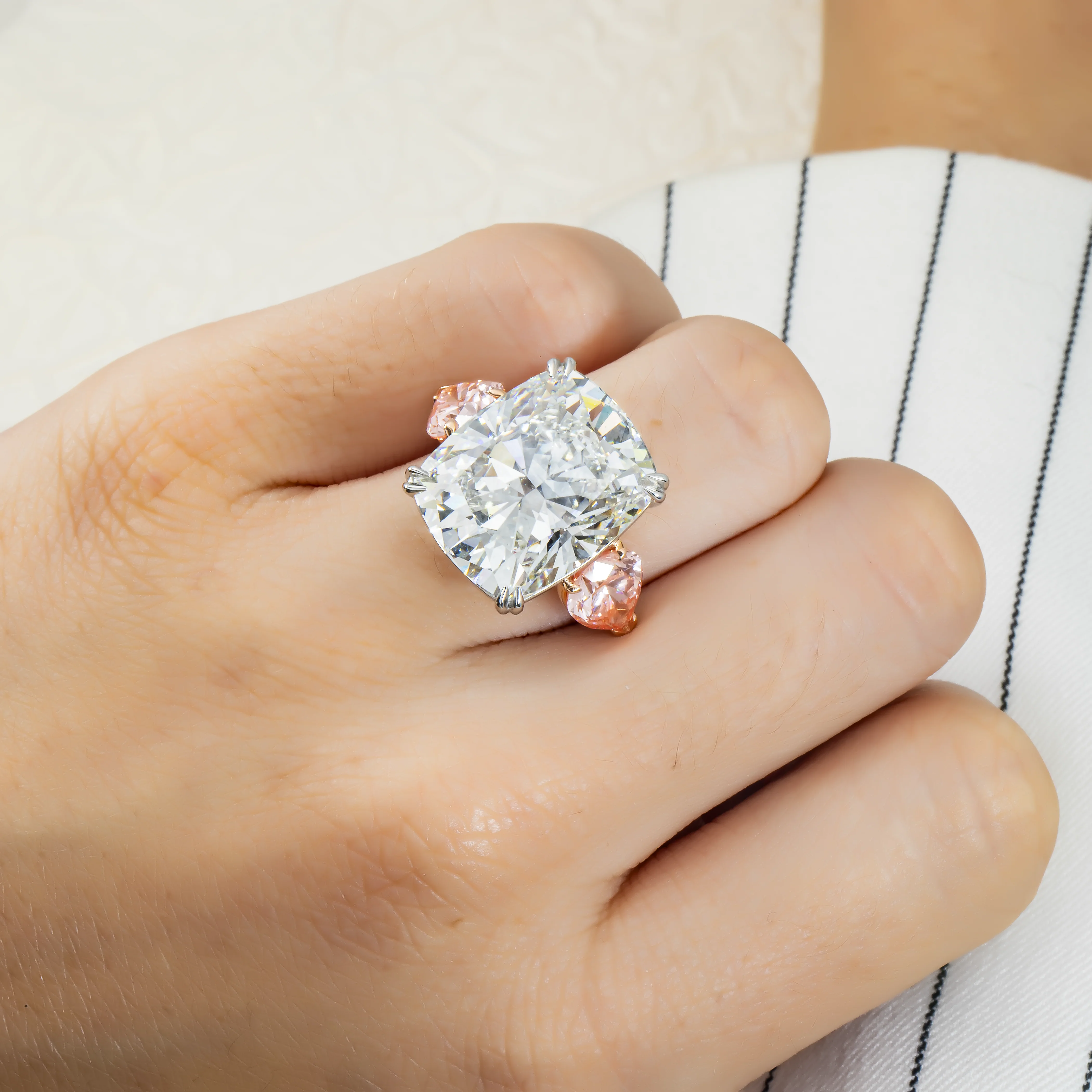 Platinum 20.07ct Cushion Cut & Pink Pear Triple Diamond Engagement Ring 24.09ctw (3 IGI) - Image 3