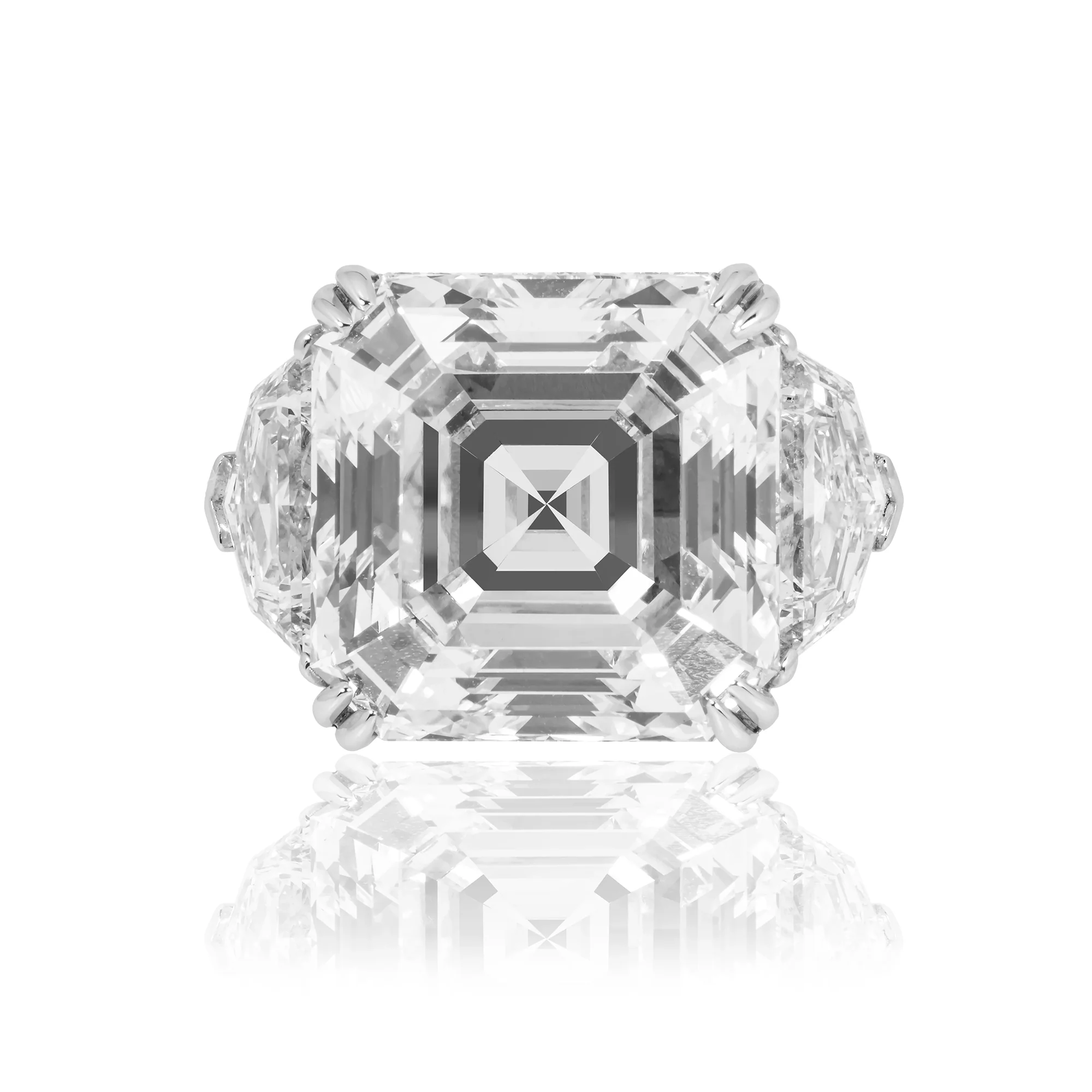Platinum 30.48ct Asscher cut Triple Diamond Engagement Ring 36.17ctw - Image 7