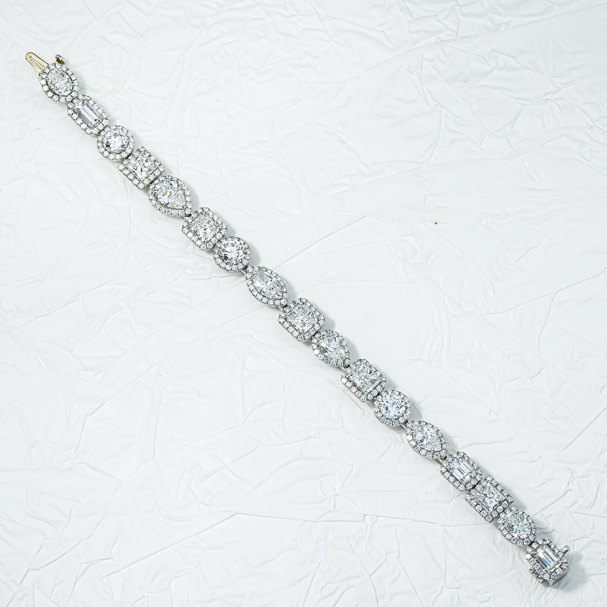 GIA Platinum Multi Cut Diamond Satellite Bracelet 20.97ct - Image 3